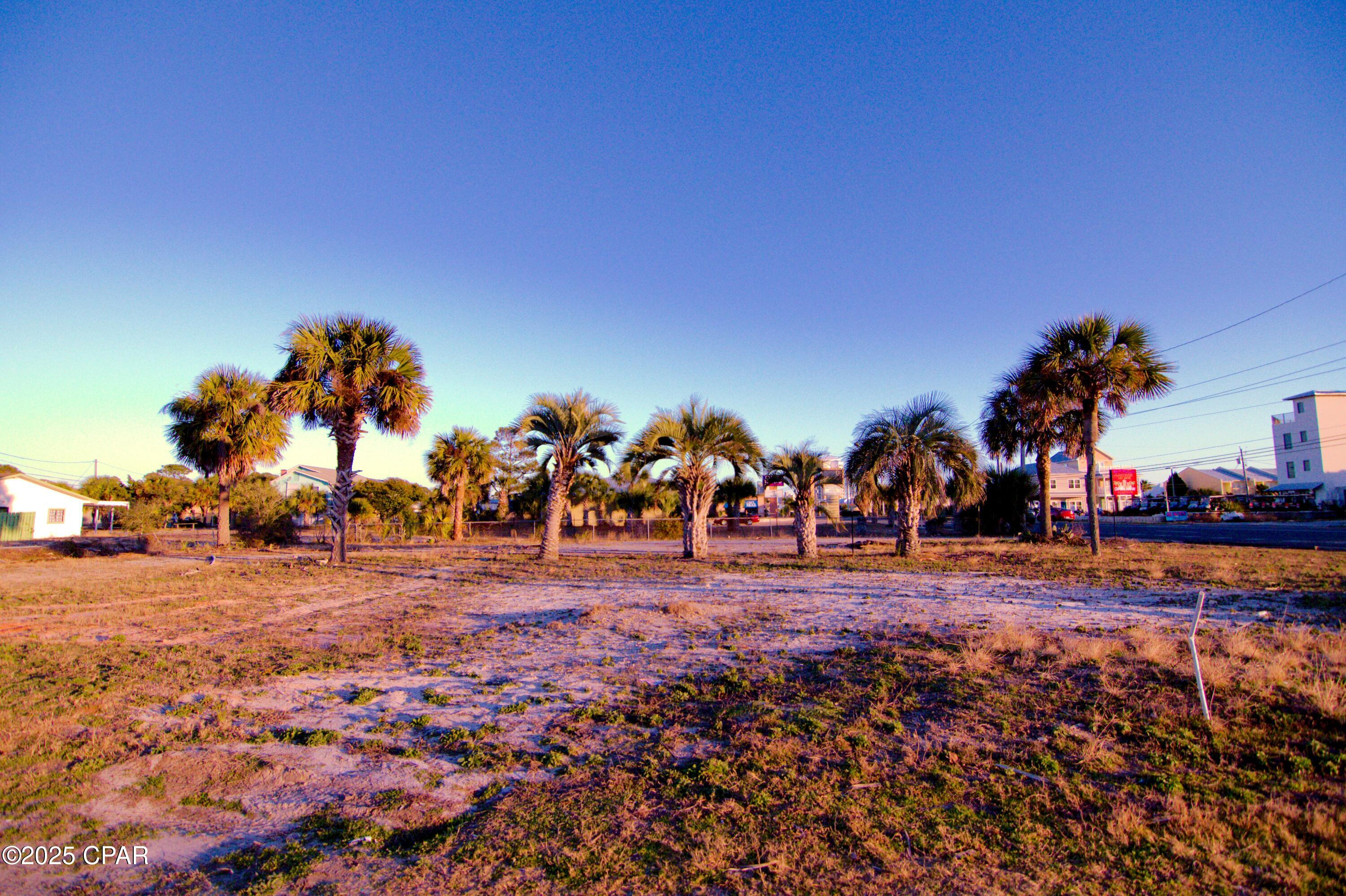 Image 2 For 8226 Thomas Drive