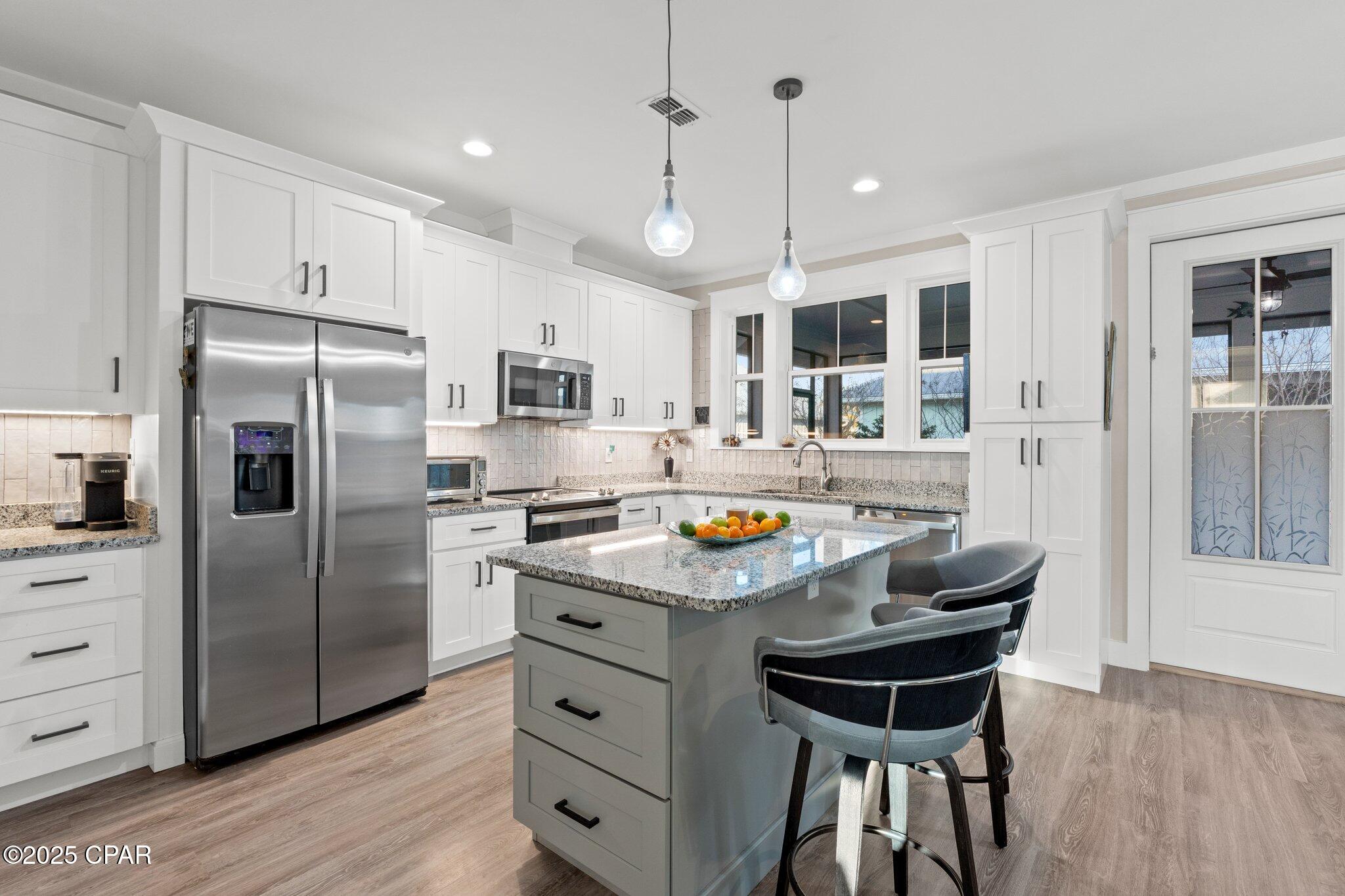 Image 23 For 108 St Charles Street