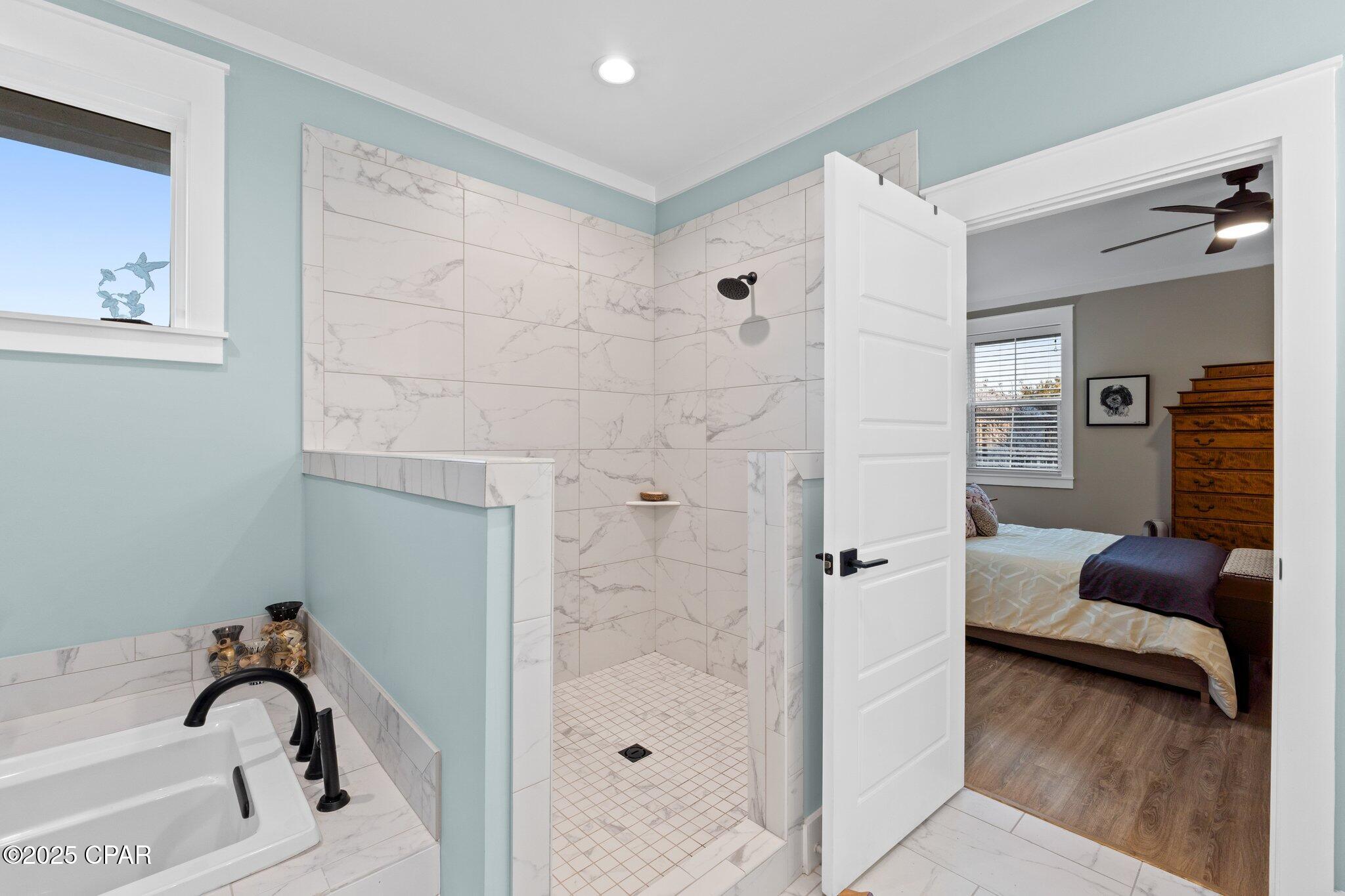 Image 36 For 108 St Charles Street