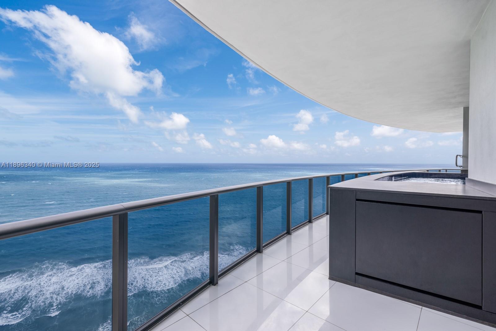 Apartamento en Venta en Sunny Isles Beach, FL