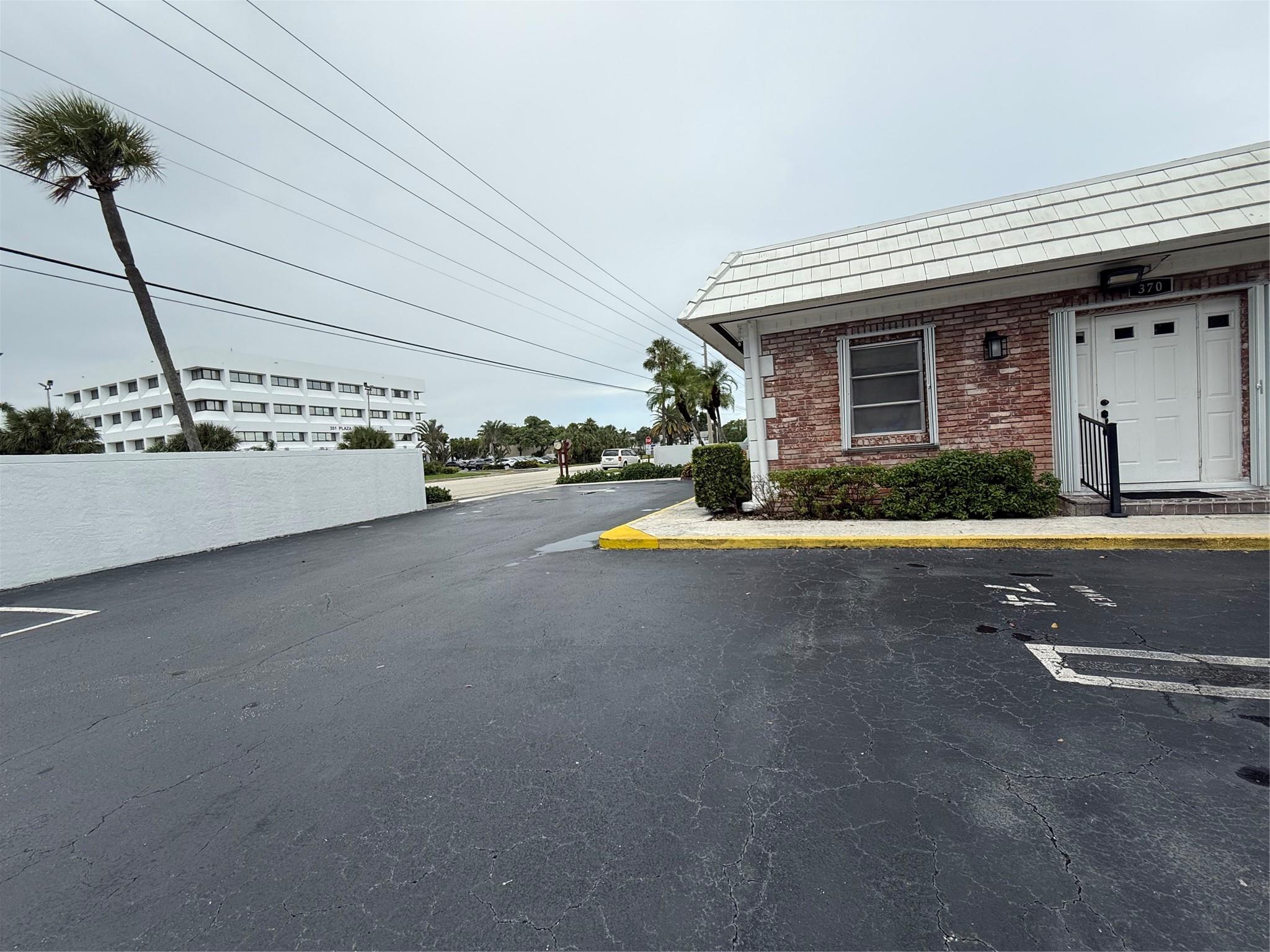 Homes for sale in Pompano Beach, FL | 412 S Cypress Rd #225, Pompano Beach, FL 33060 | MLS# F10530745