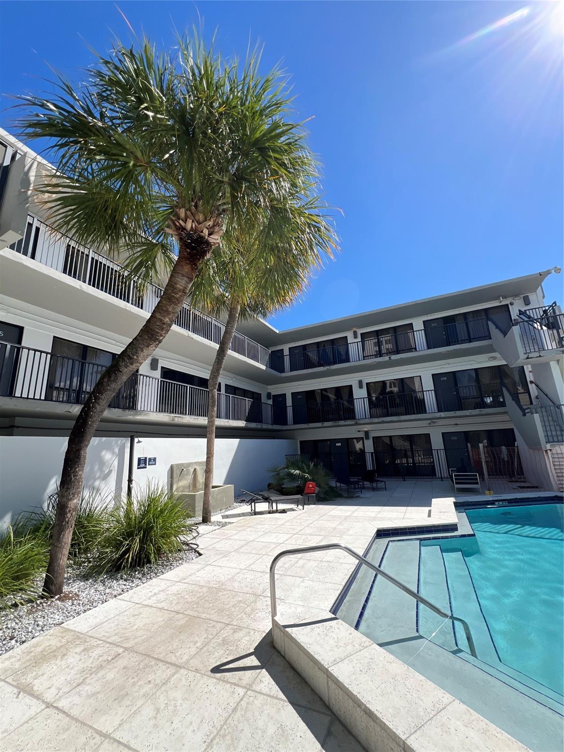 Lauderdale Beach Ext 27-4