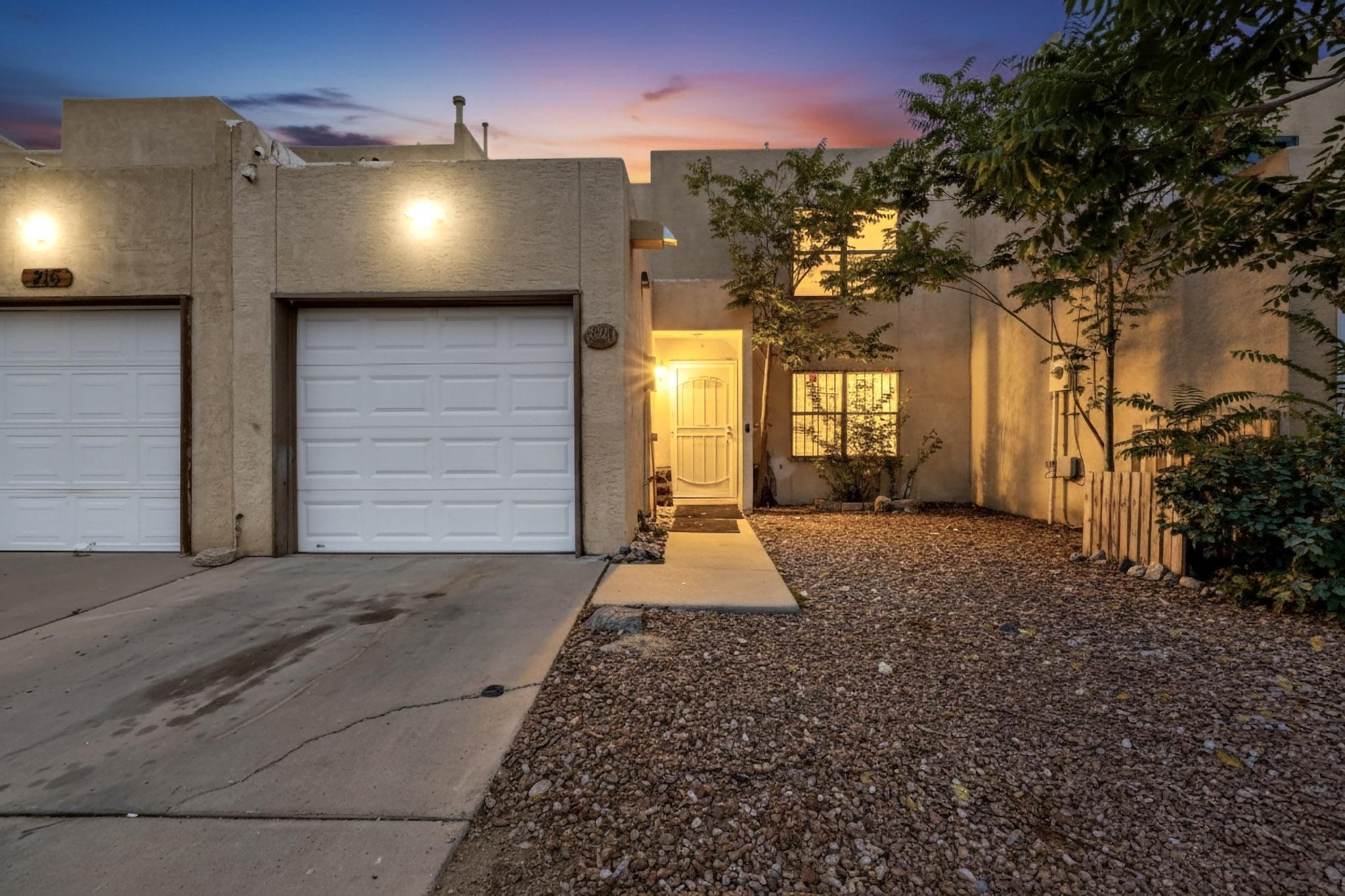 220 Shawnee Court, Albuquerque NM 87108