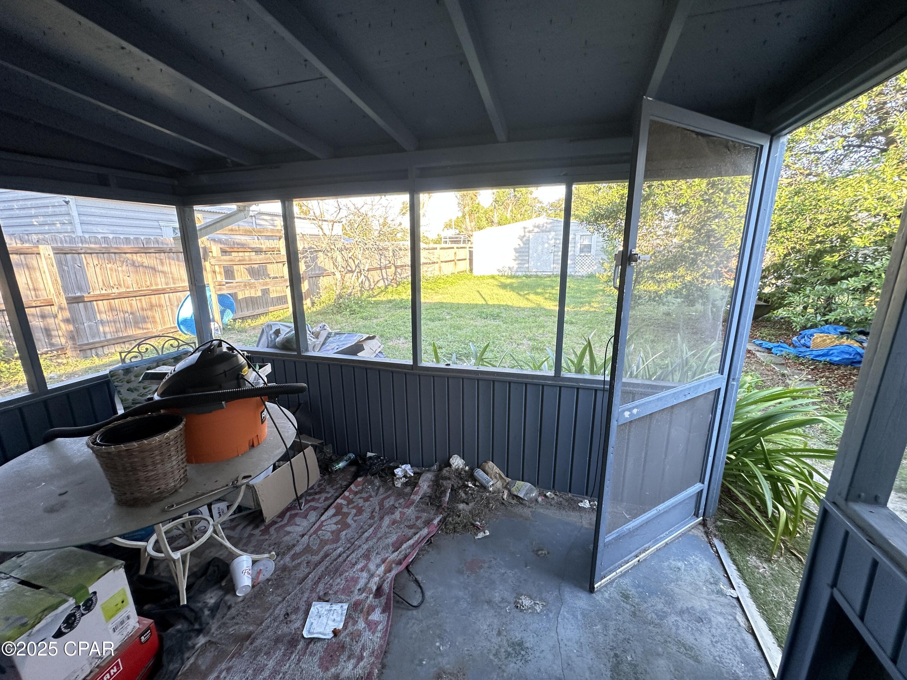 Image 16 For 228 East Avenue