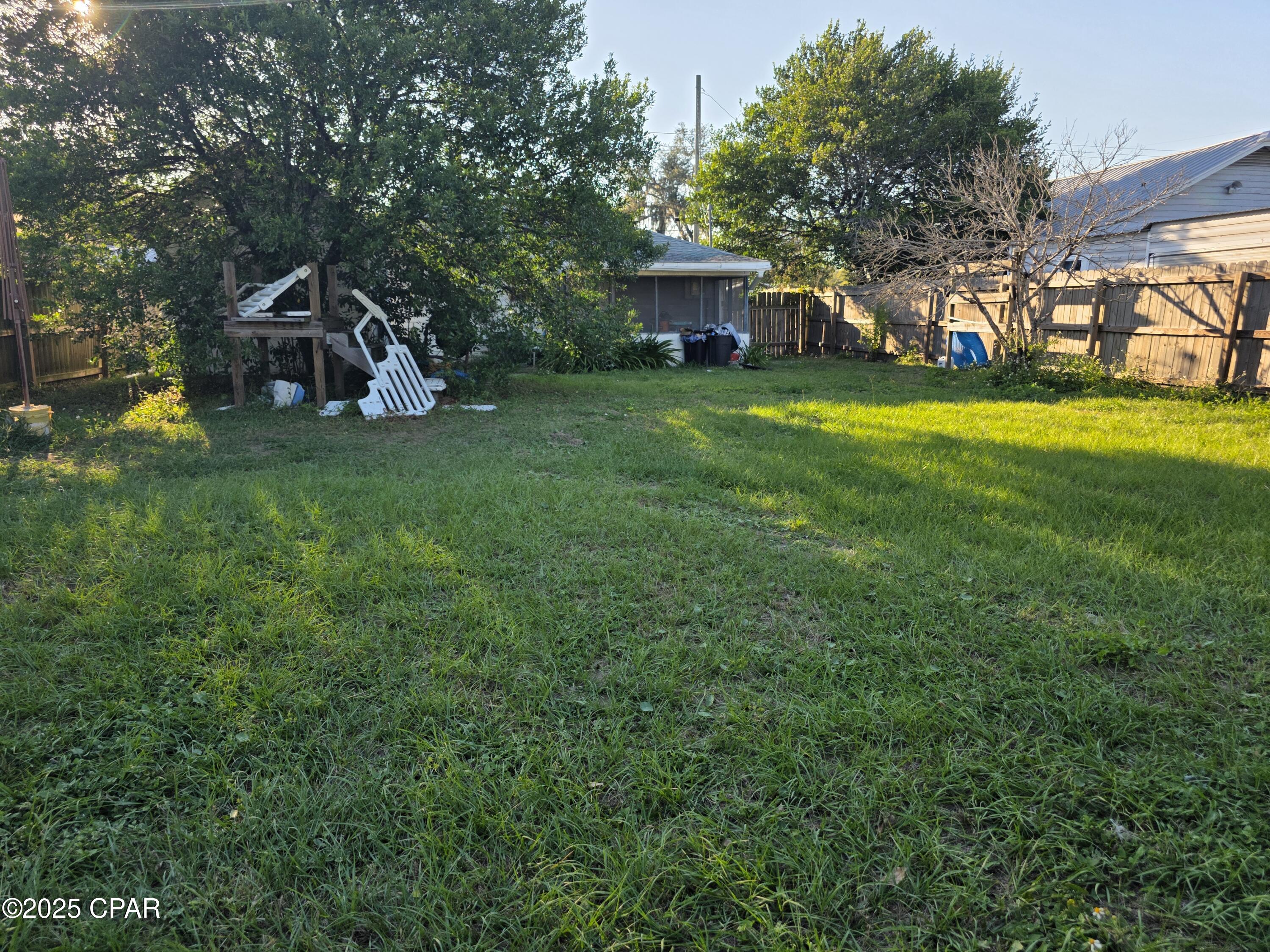 Image 19 For 228 East Avenue