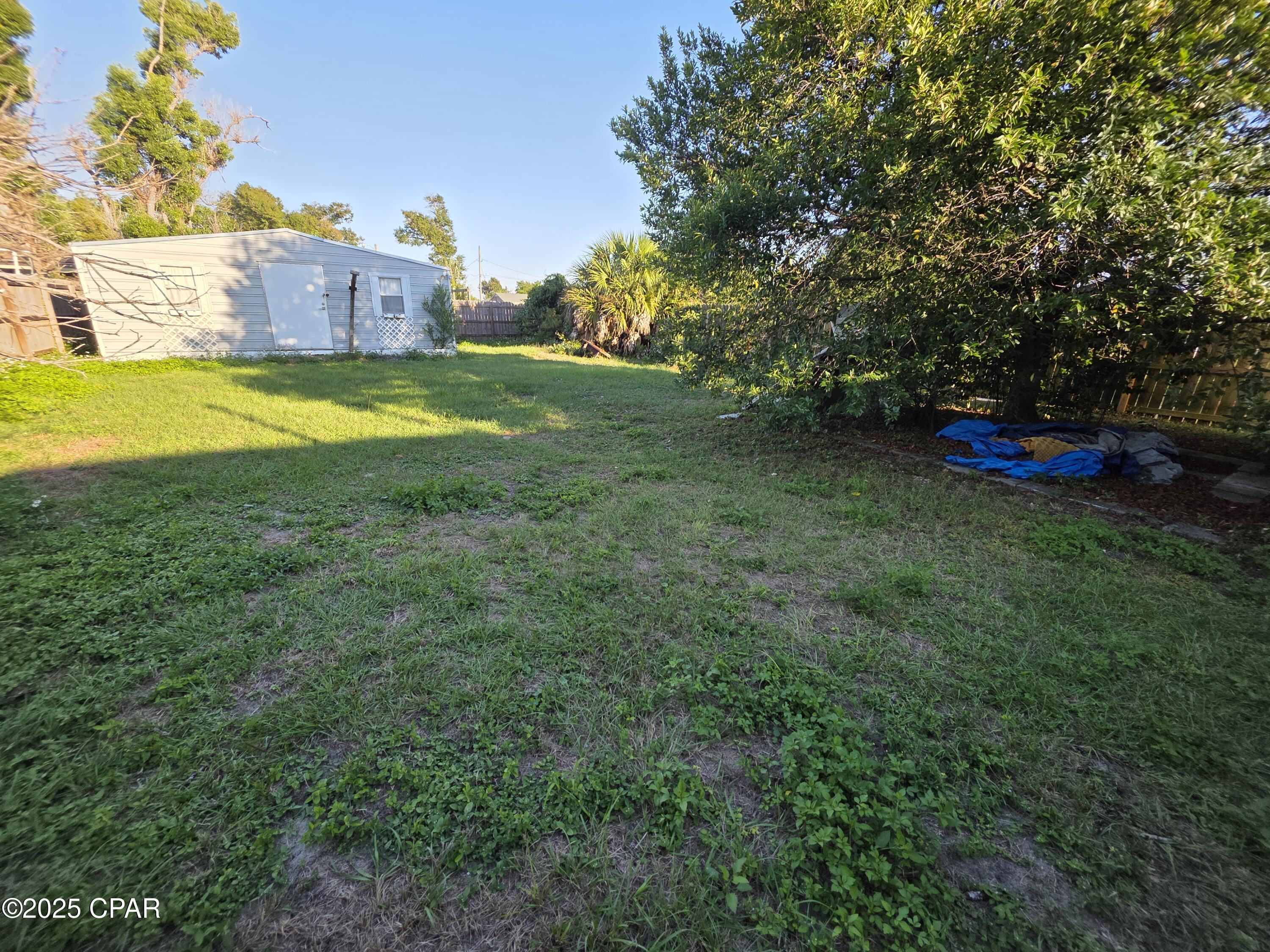 Image 20 For 228 East Avenue