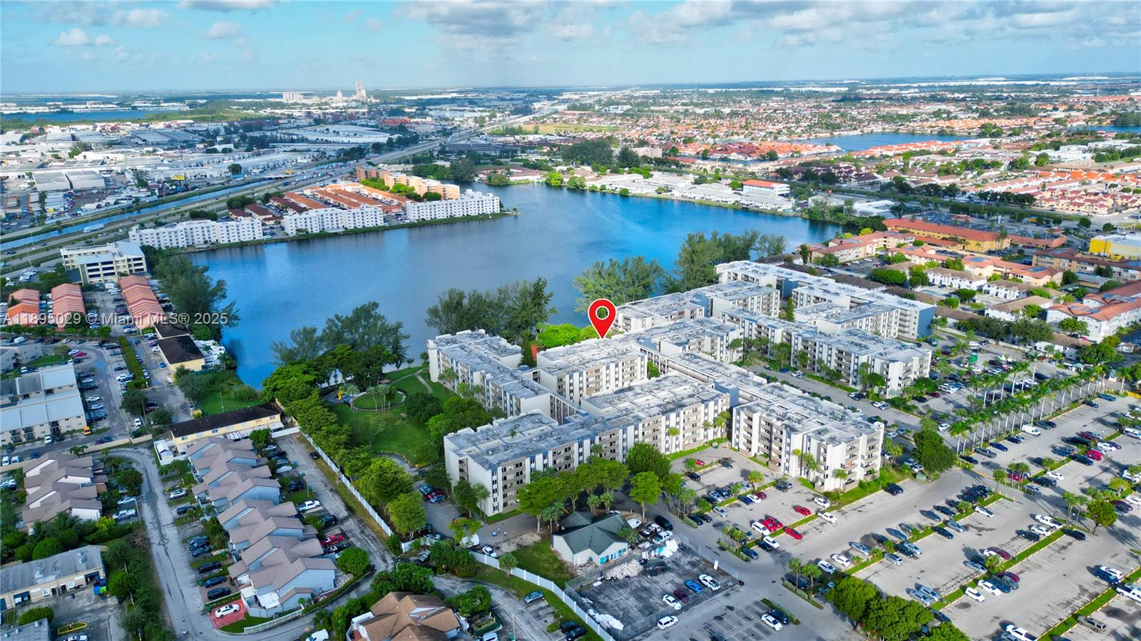 Samari Lake East Condo