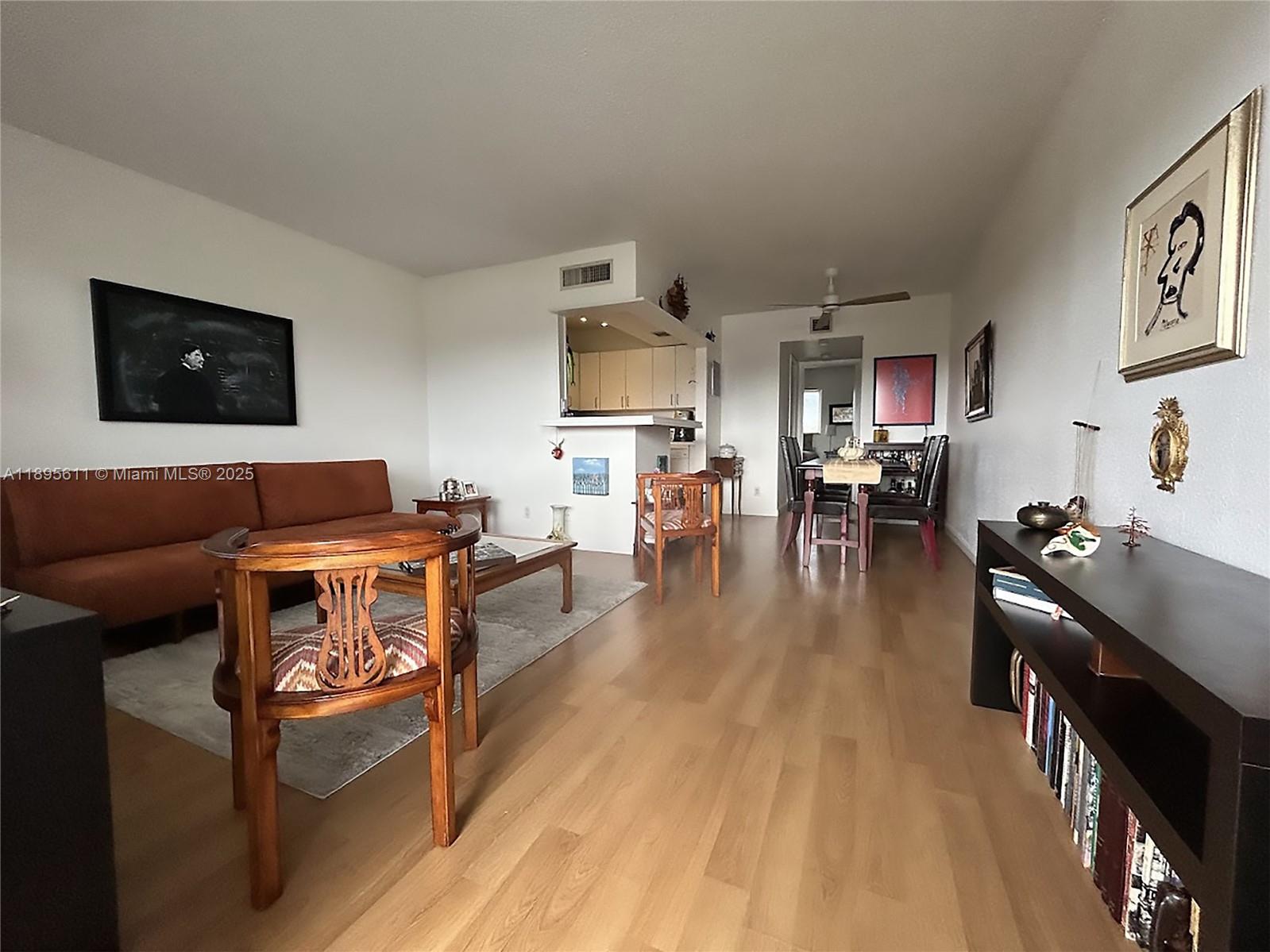 Coral Point Condominium