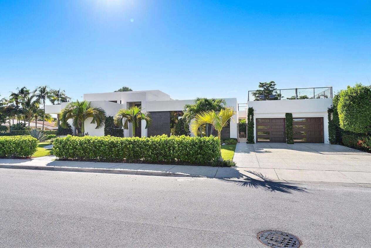 1801 N Lakeside Drive Lake Worth Beach FL 33460 | R11132414