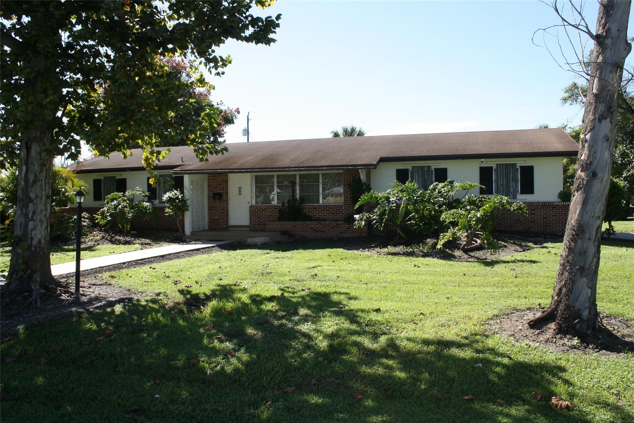 Homes for sale in Belle Glade, FL | 1002 Se 3rd St, Belle Glade, FL 33430 | MLS# F10531465