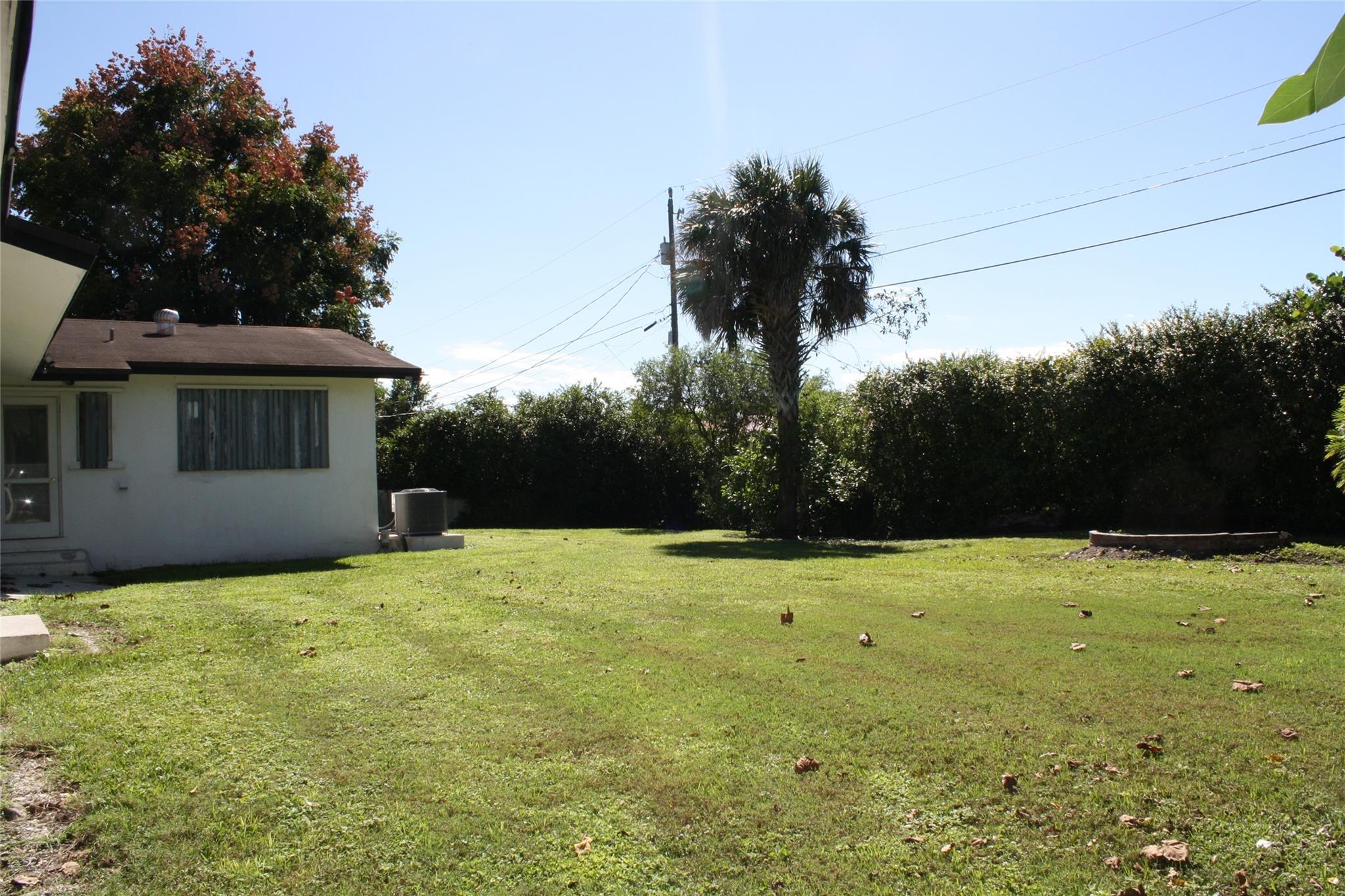 Homes for sale in Belle Glade, FL | 1002 Se 3Rd St, Belle Glade, FL 33430 | MLS# F10531465