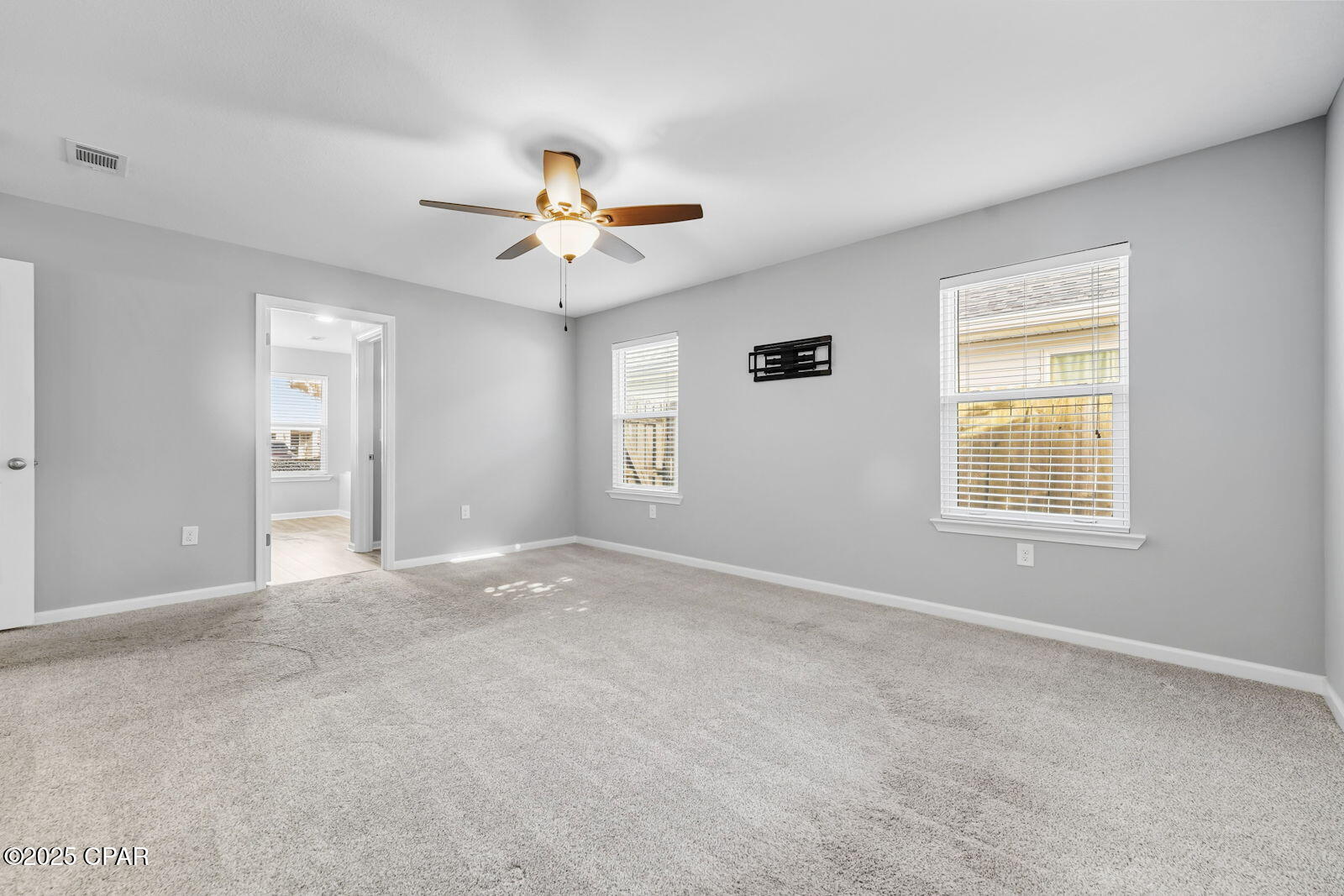 Image 13 For 7312 Port Place Street