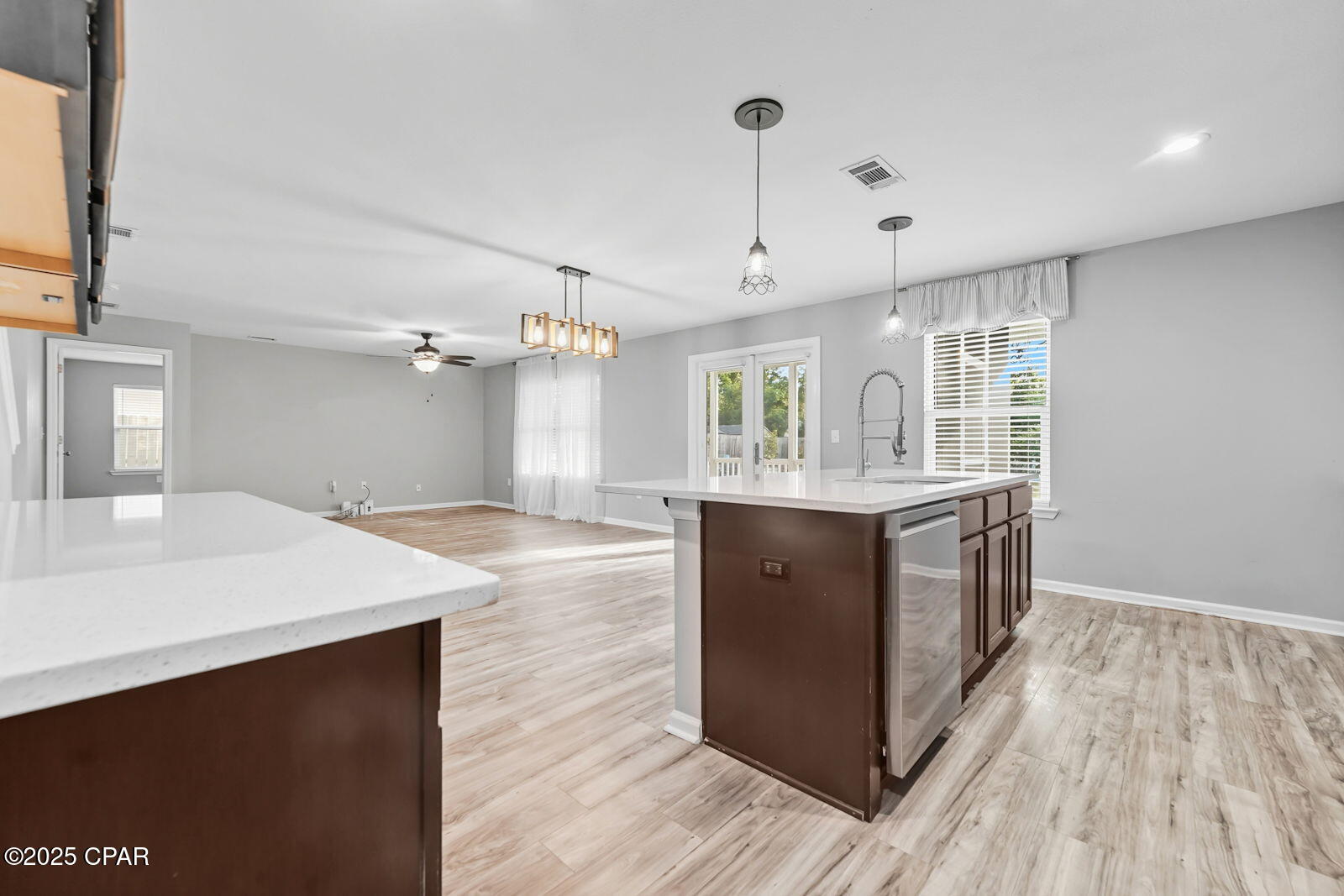 Image 23 For 7312 Port Place Street