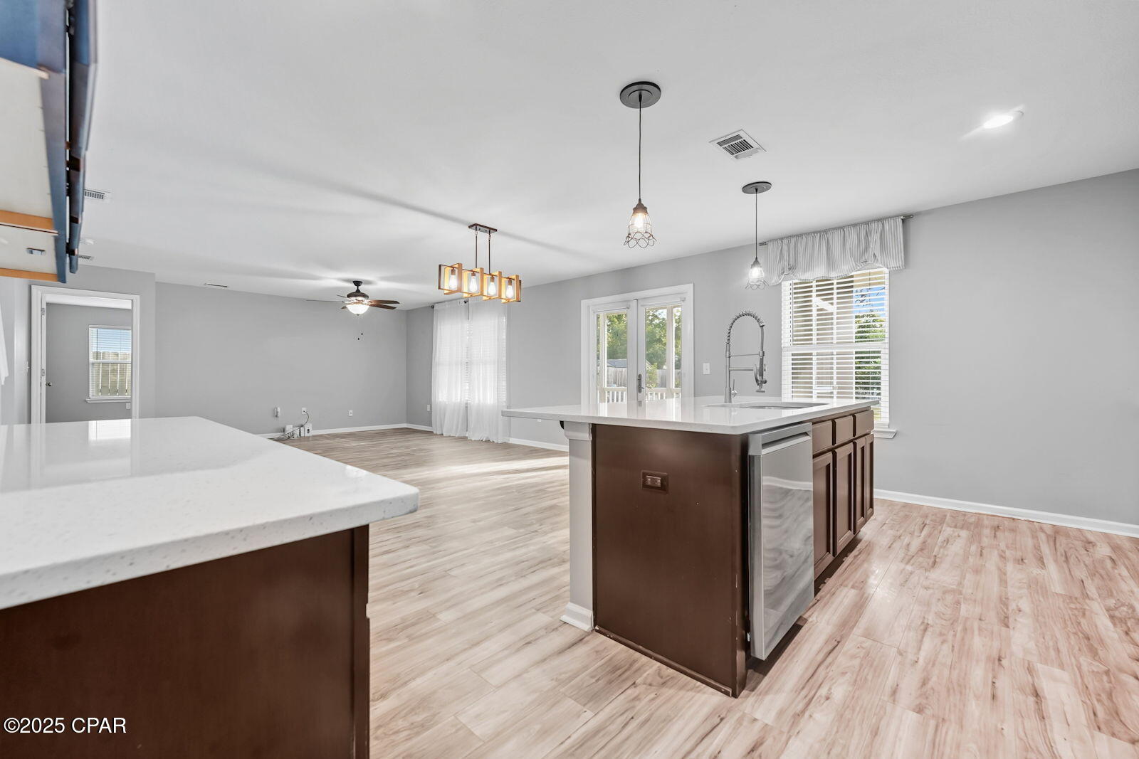 Image 24 For 7312 Port Place Street