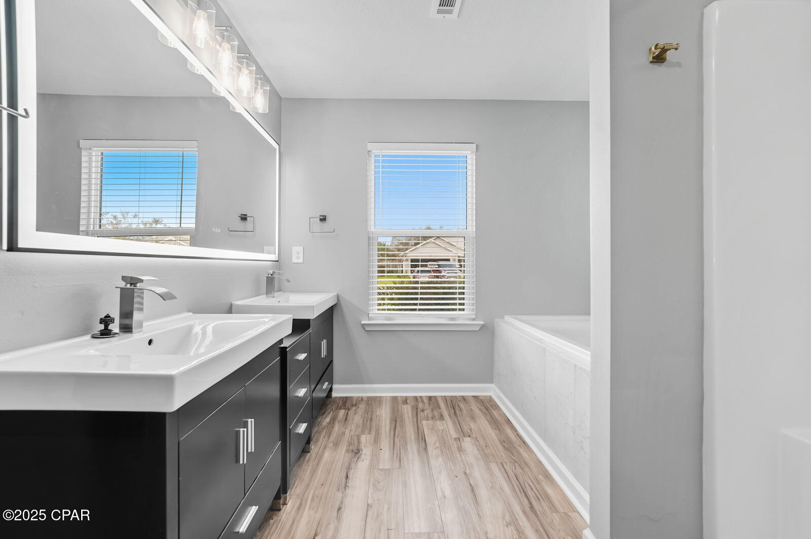 Image 34 For 7312 Port Place Street