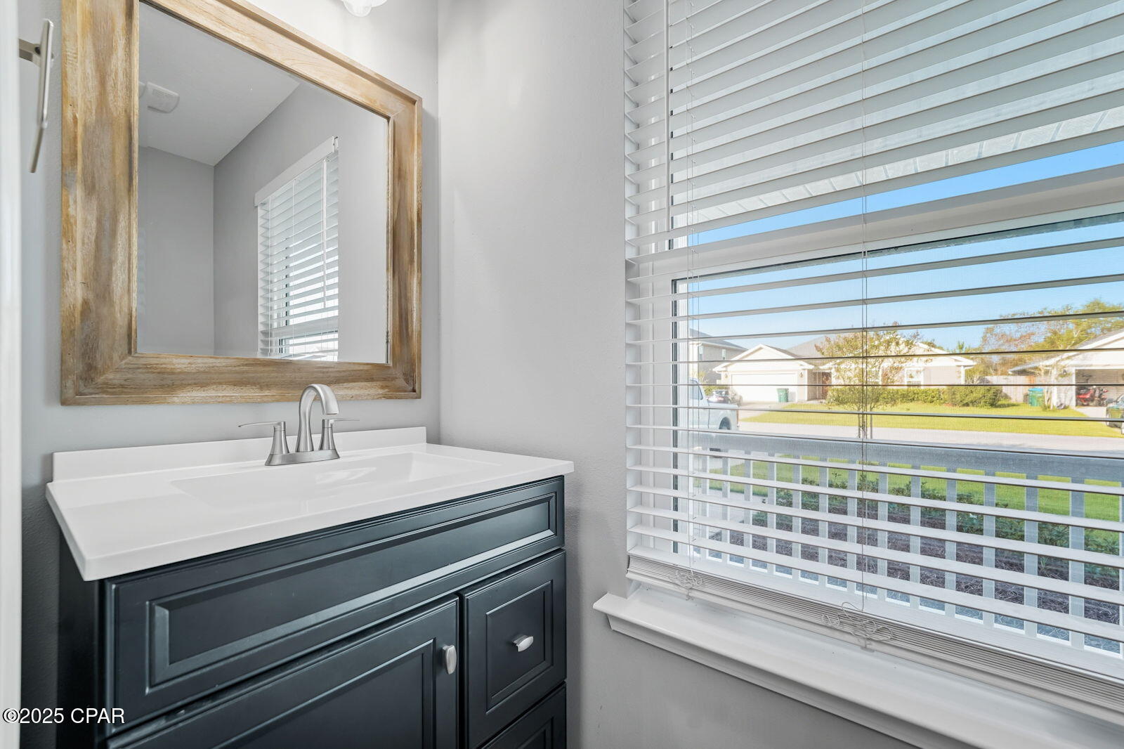 Image 5 For 7312 Port Place Street