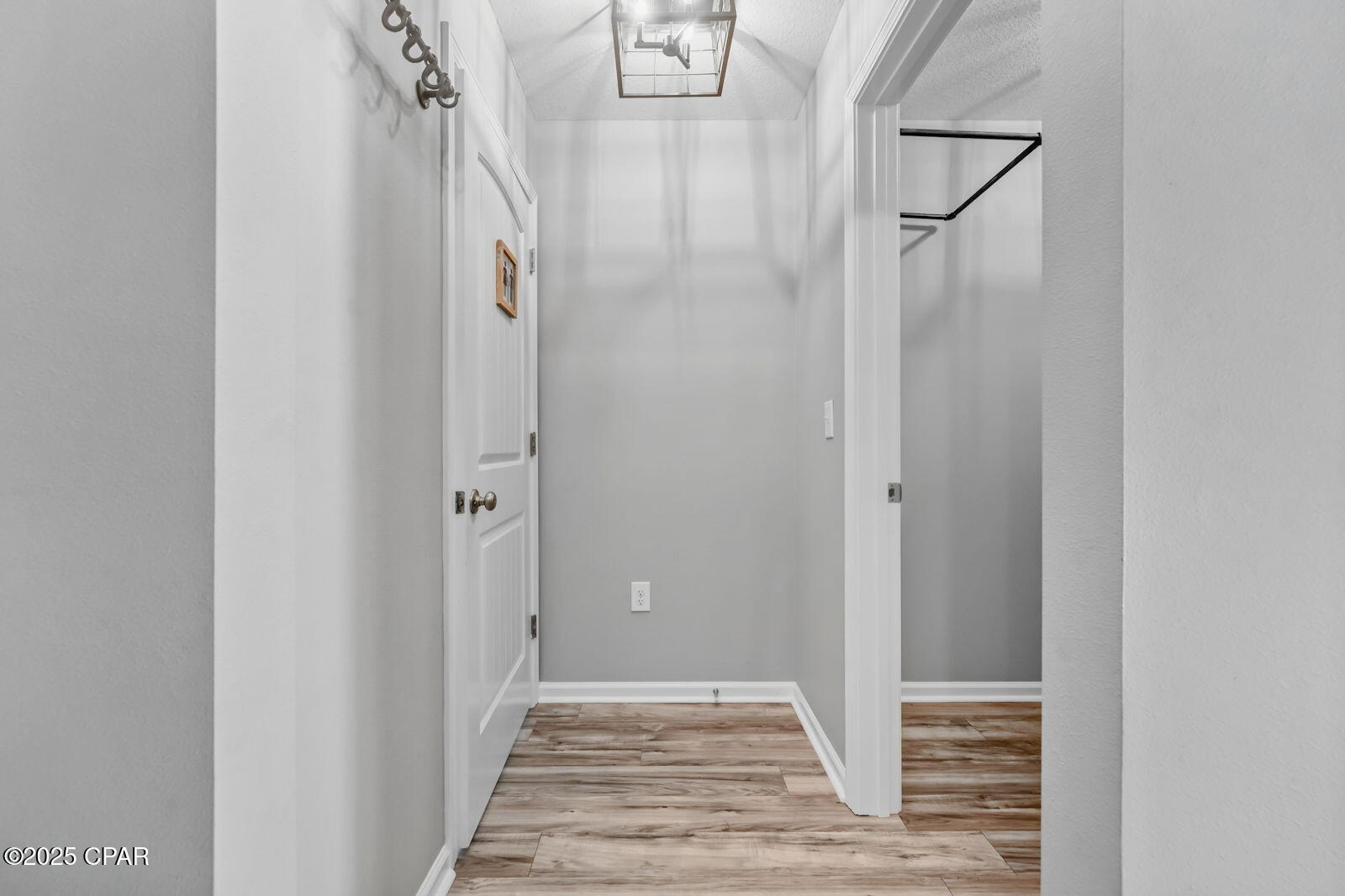 Image 7 For 7312 Port Place Street