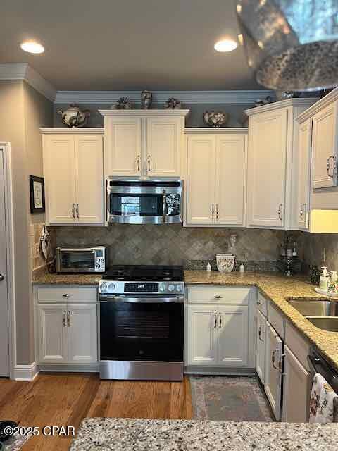 Image 7 For 2412 Grandiflora Boulevard