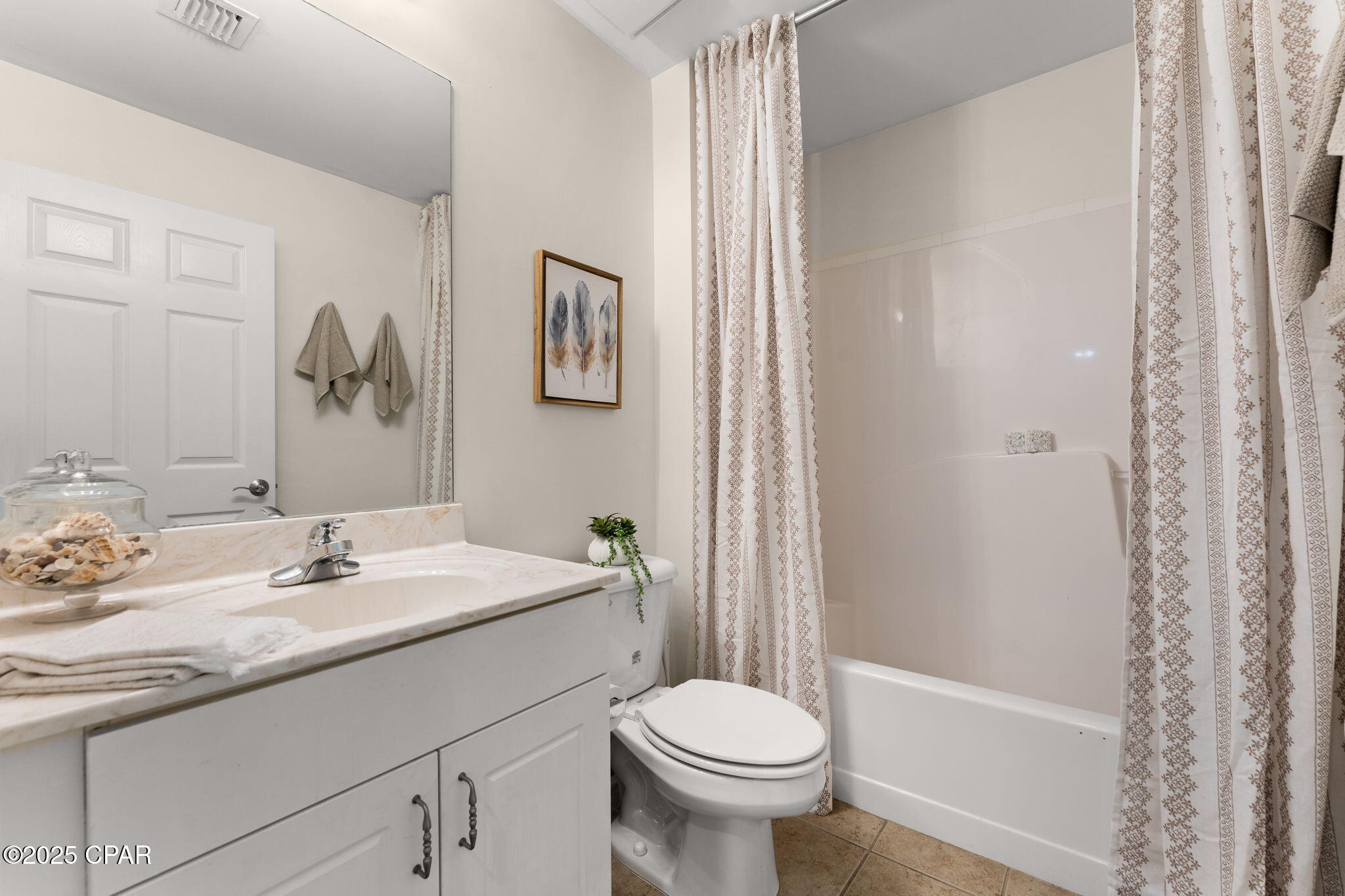 Image 14 For 204 Windsor Way