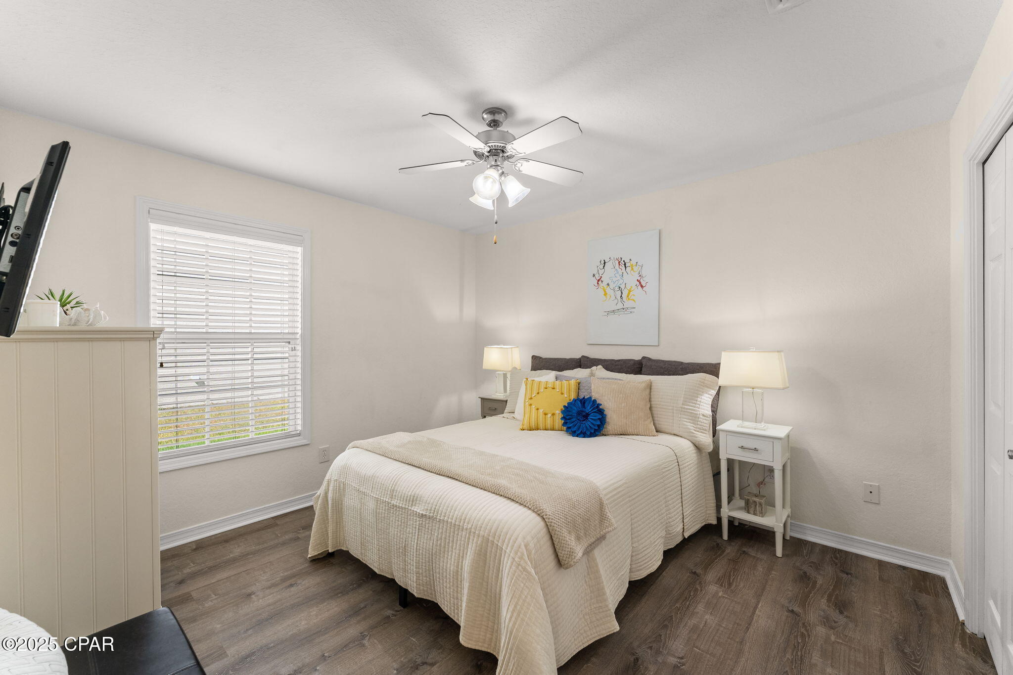 Image 15 For 204 Windsor Way