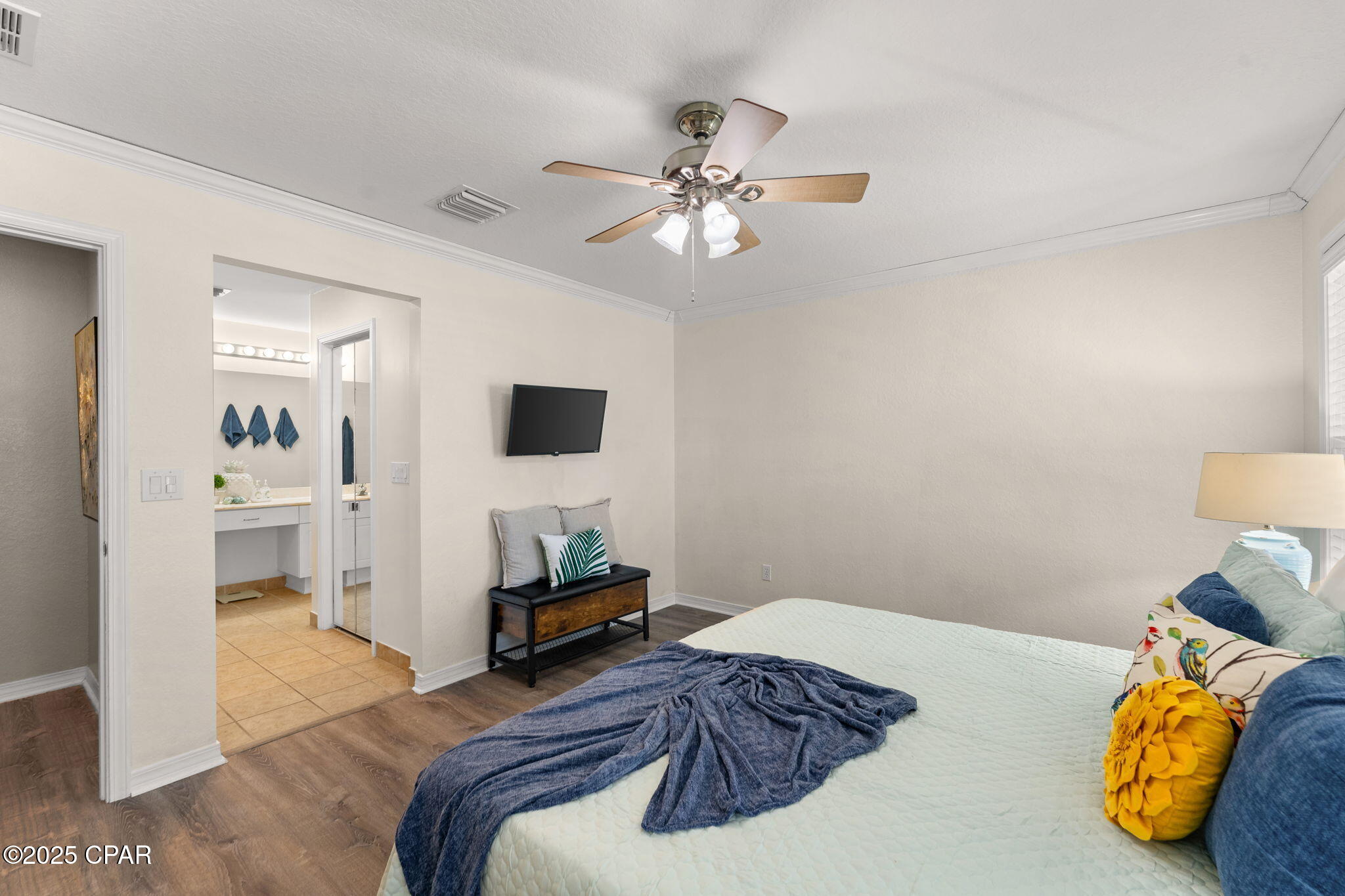 Image 17 For 204 Windsor Way