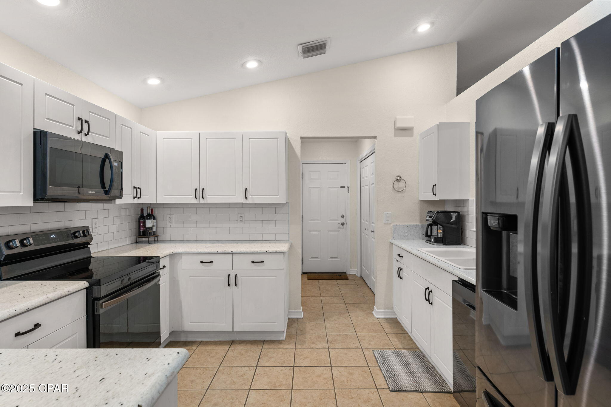 Image 9 For 204 Windsor Way