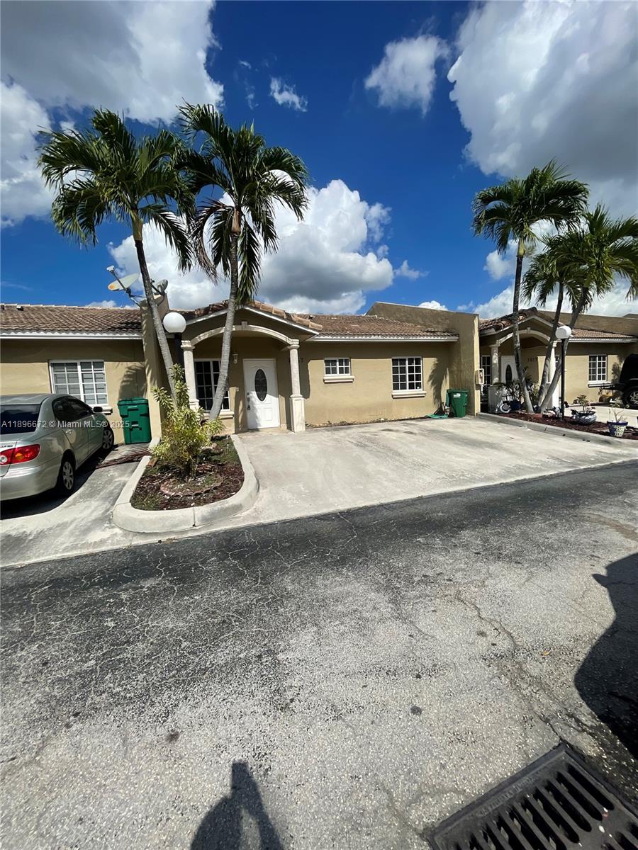 Gabriella Condo Center