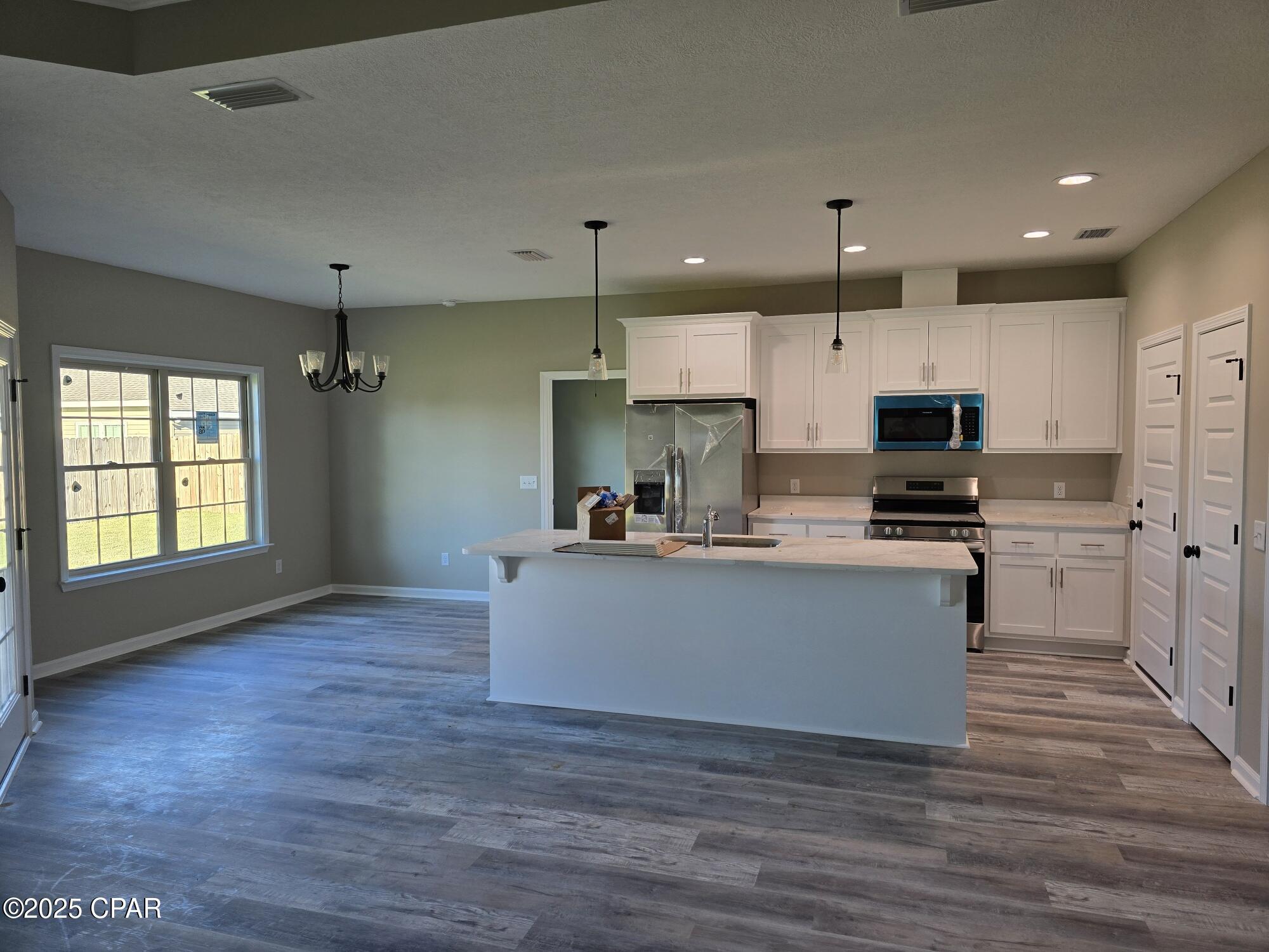 Image 12 For 863 12th Street