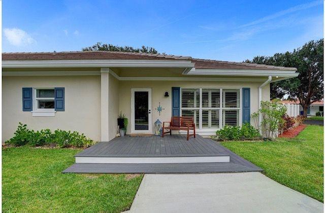 Homes for sale in Lighthouse Point, FL | 2622 Ne 27Th Ave, Lighthouse Point, FL 33064 | MLS# F10531883