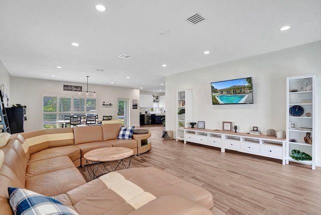 Homes for sale in Lighthouse Point, FL | 2622 Ne 27Th Ave, Lighthouse Point, FL 33064 | MLS# F10531883