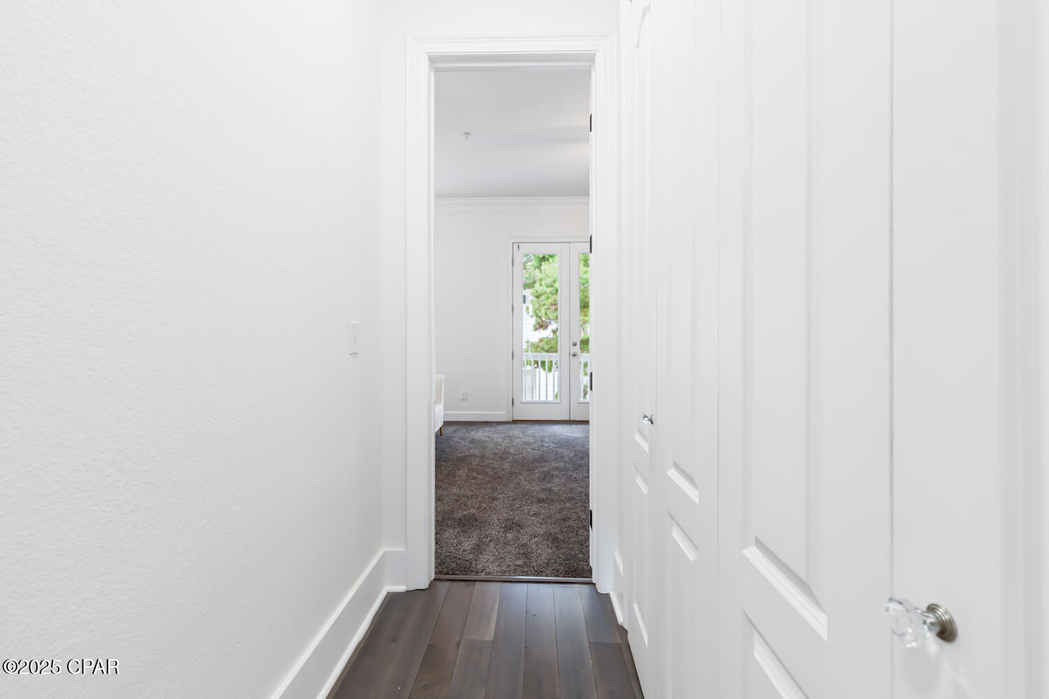 Listing photo id 41 for 337 Grande Pointe Circle