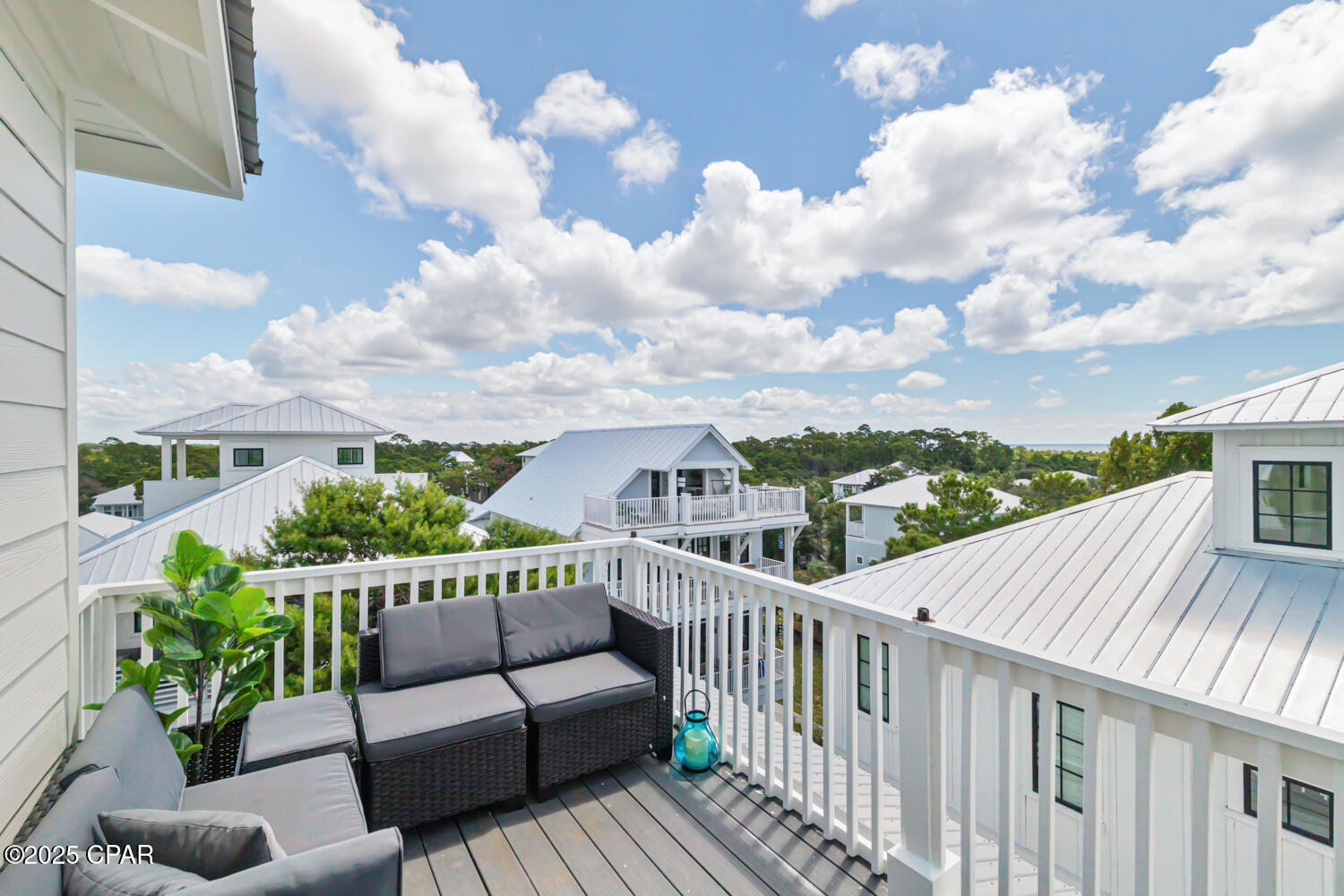 Listing photo id 56 for 337 Grande Pointe Circle