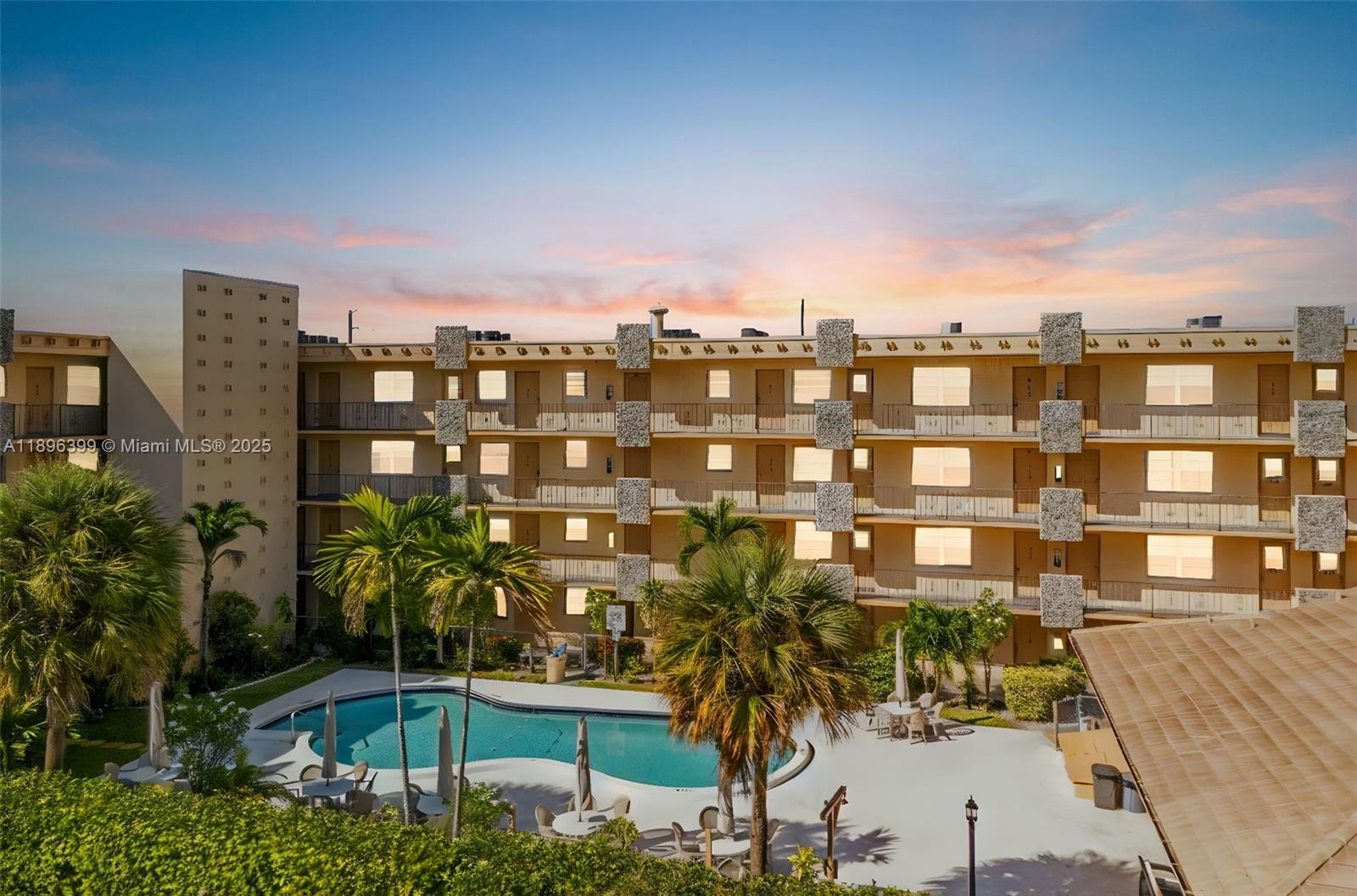 Warrenton House Condo