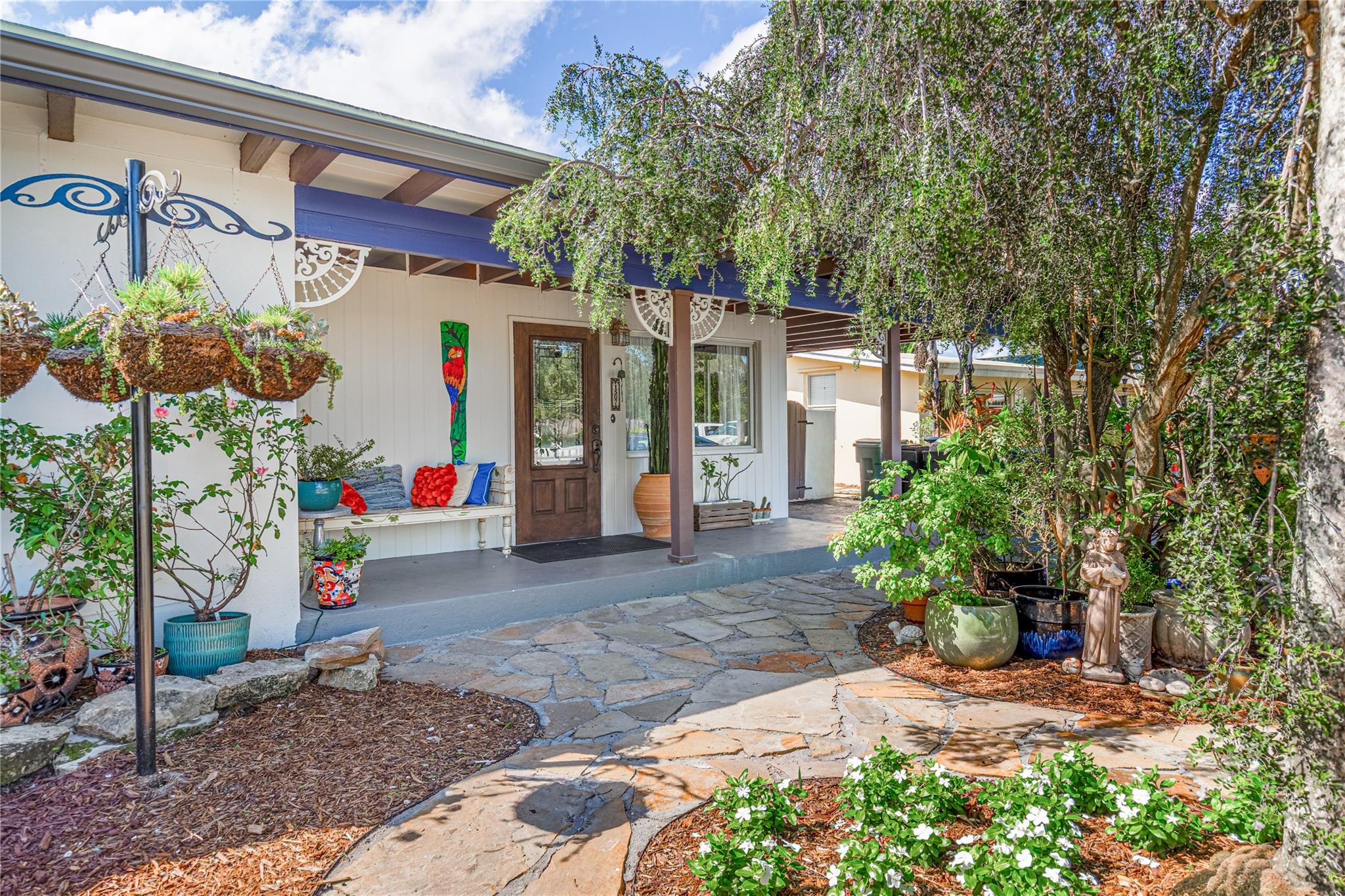 Shady Banks & Lauderdale