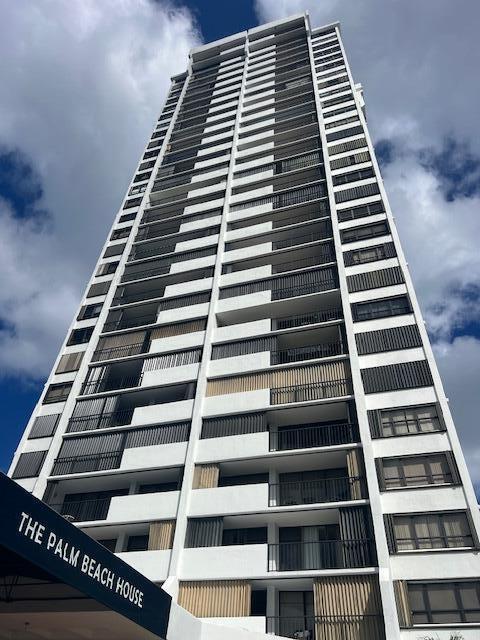 Palm Beach House Condo