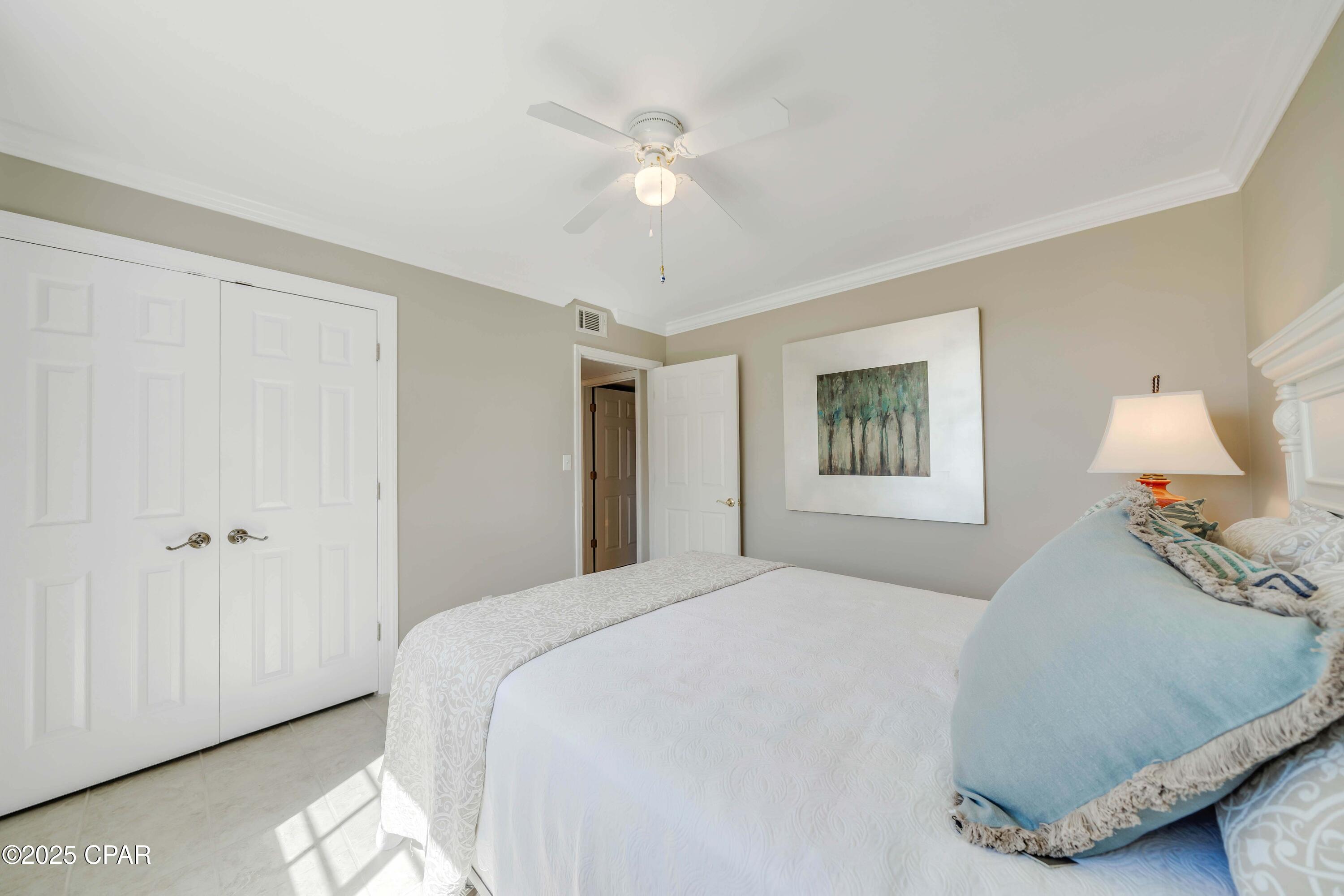 Image 15 For 2100 W Beach Drive N101