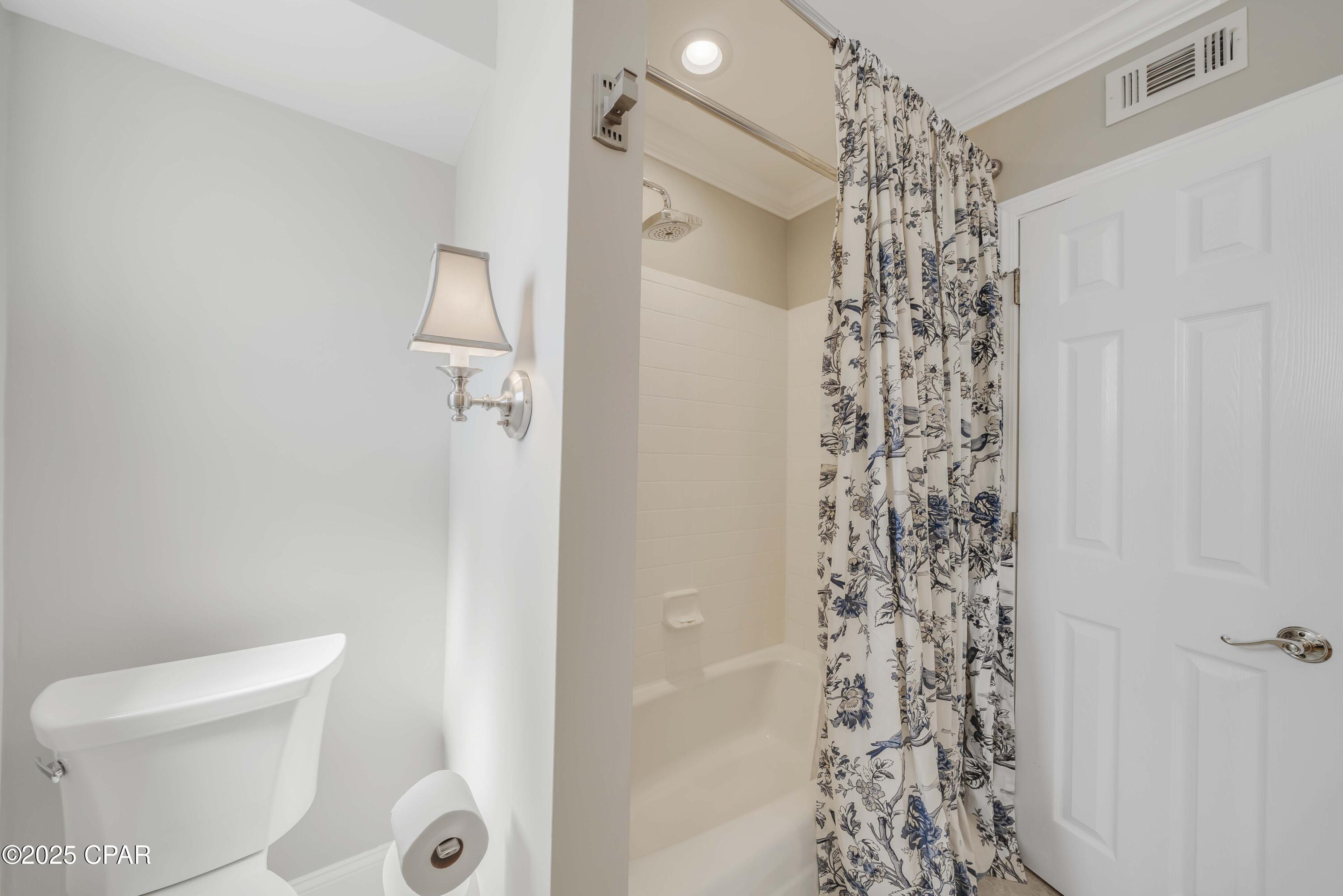 Image 20 For 2100 W Beach Drive N101