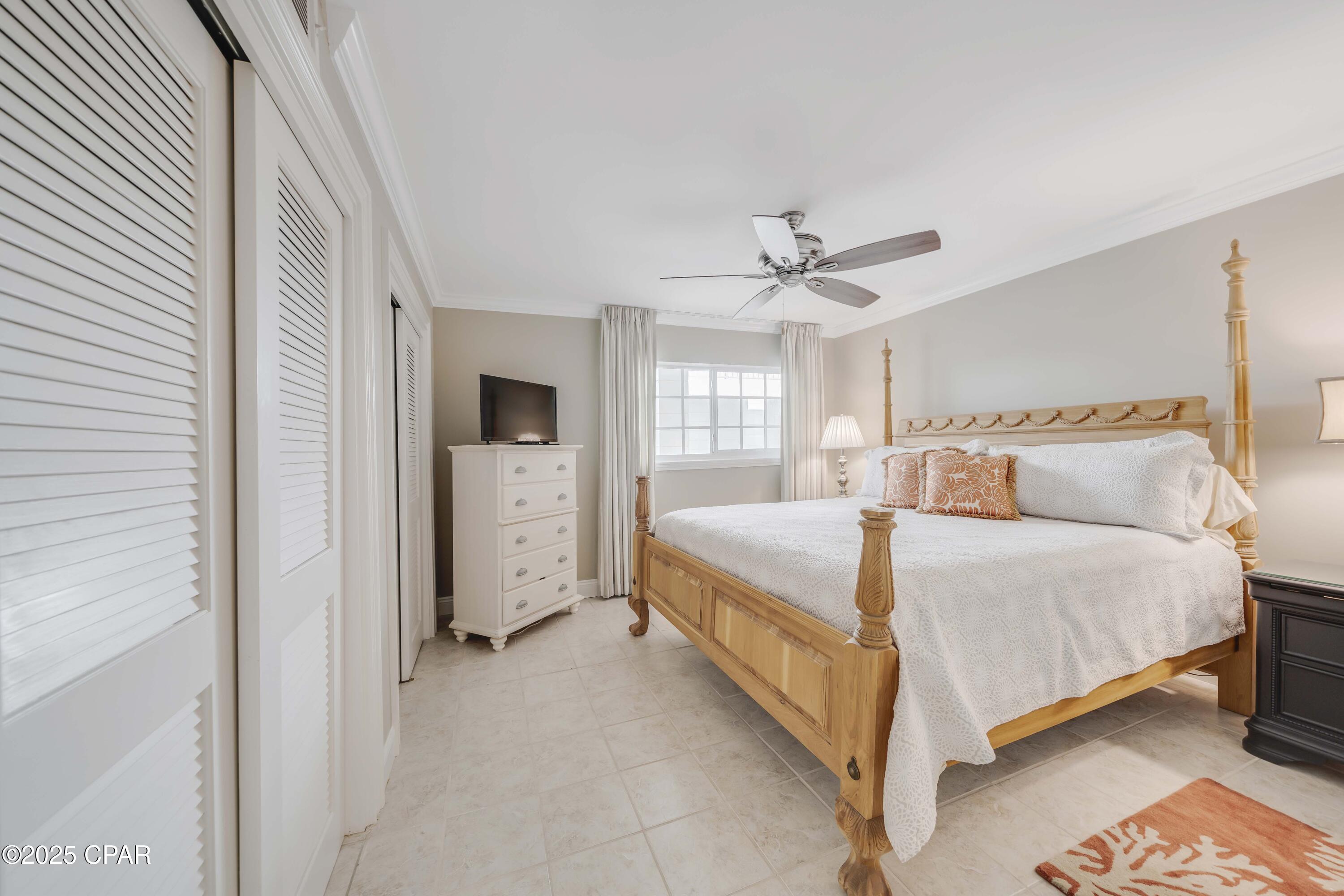 Image 23 For 2100 W Beach Drive N101