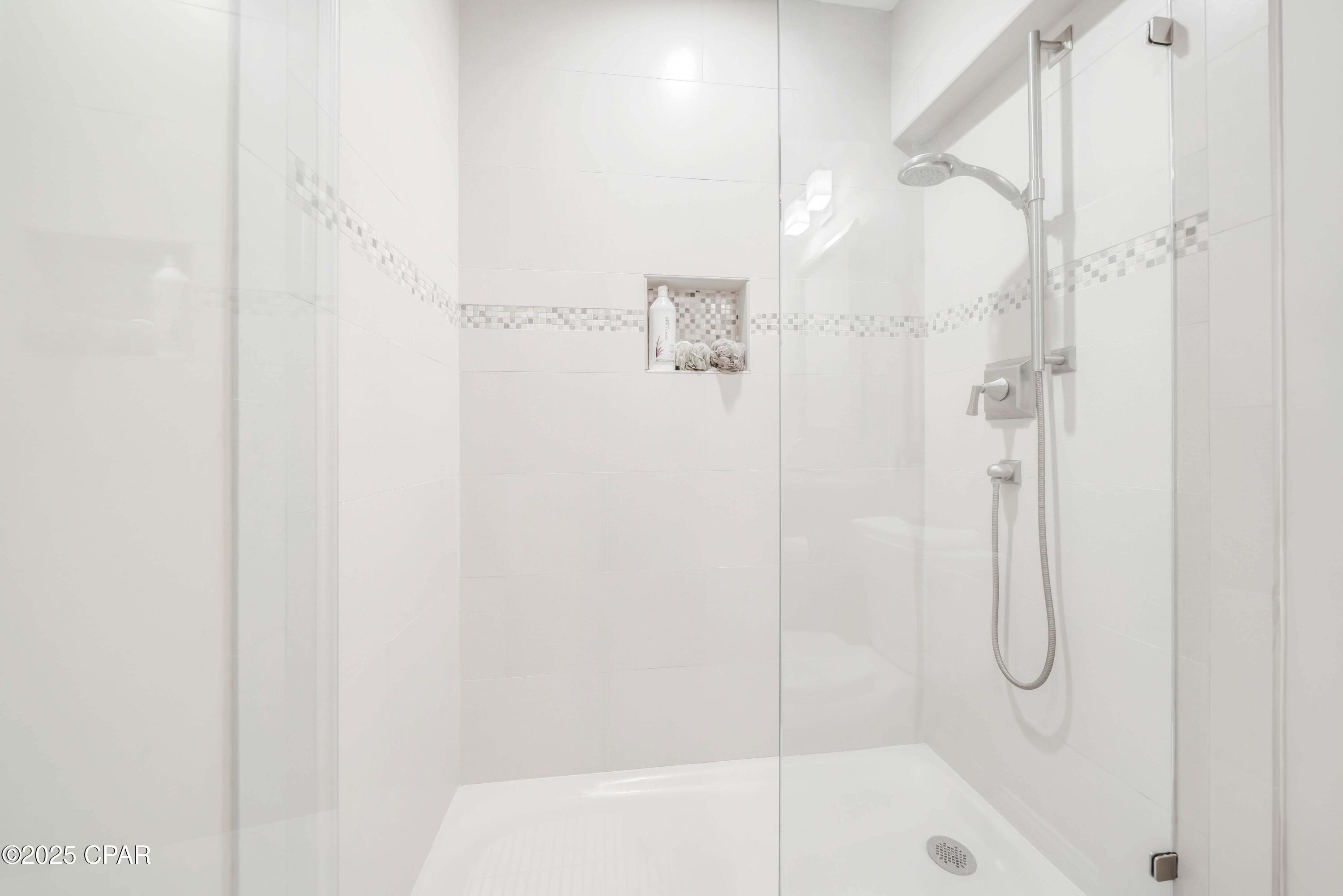 Image 28 For 2100 W Beach Drive N101