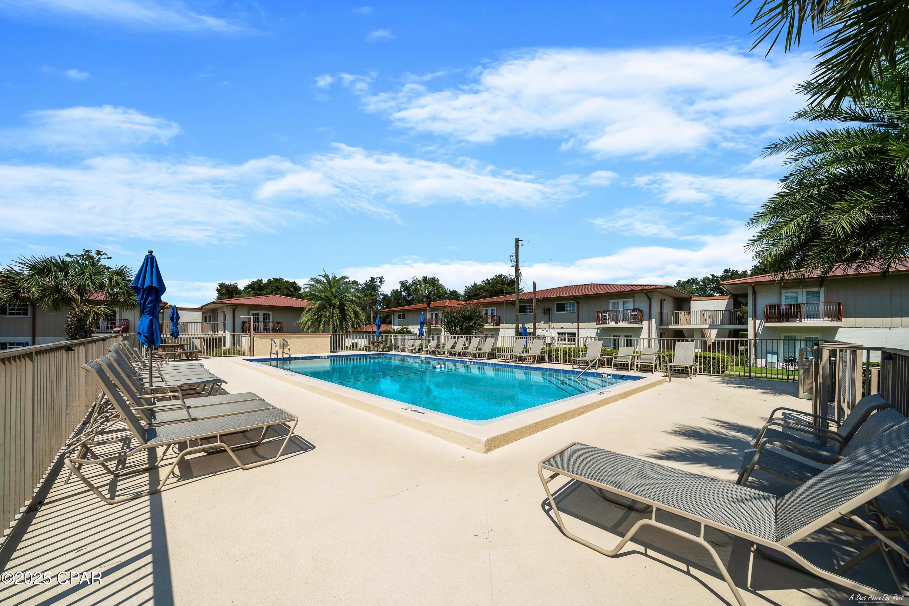 Image 47 For 2100 W Beach Drive N101