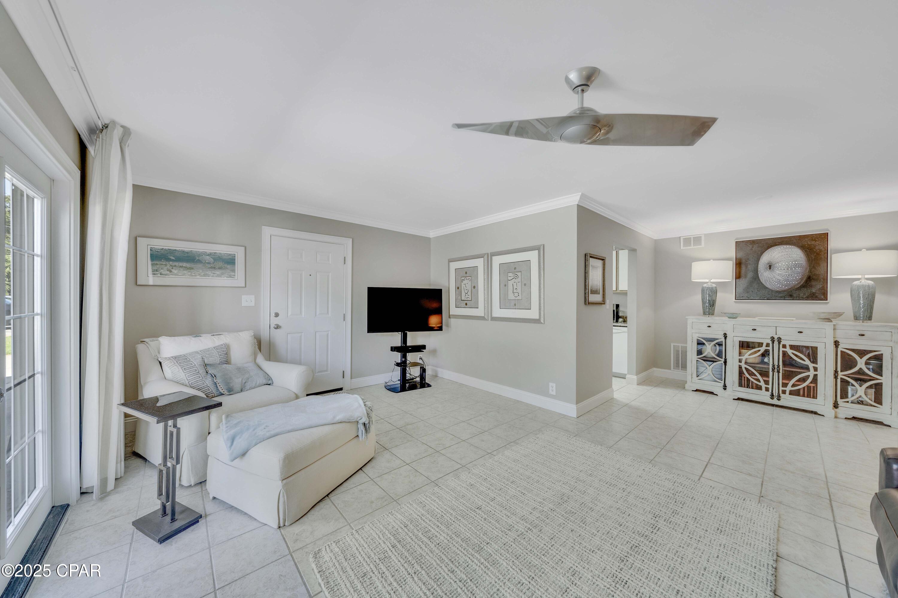 Image 5 For 2100 W Beach Drive N101