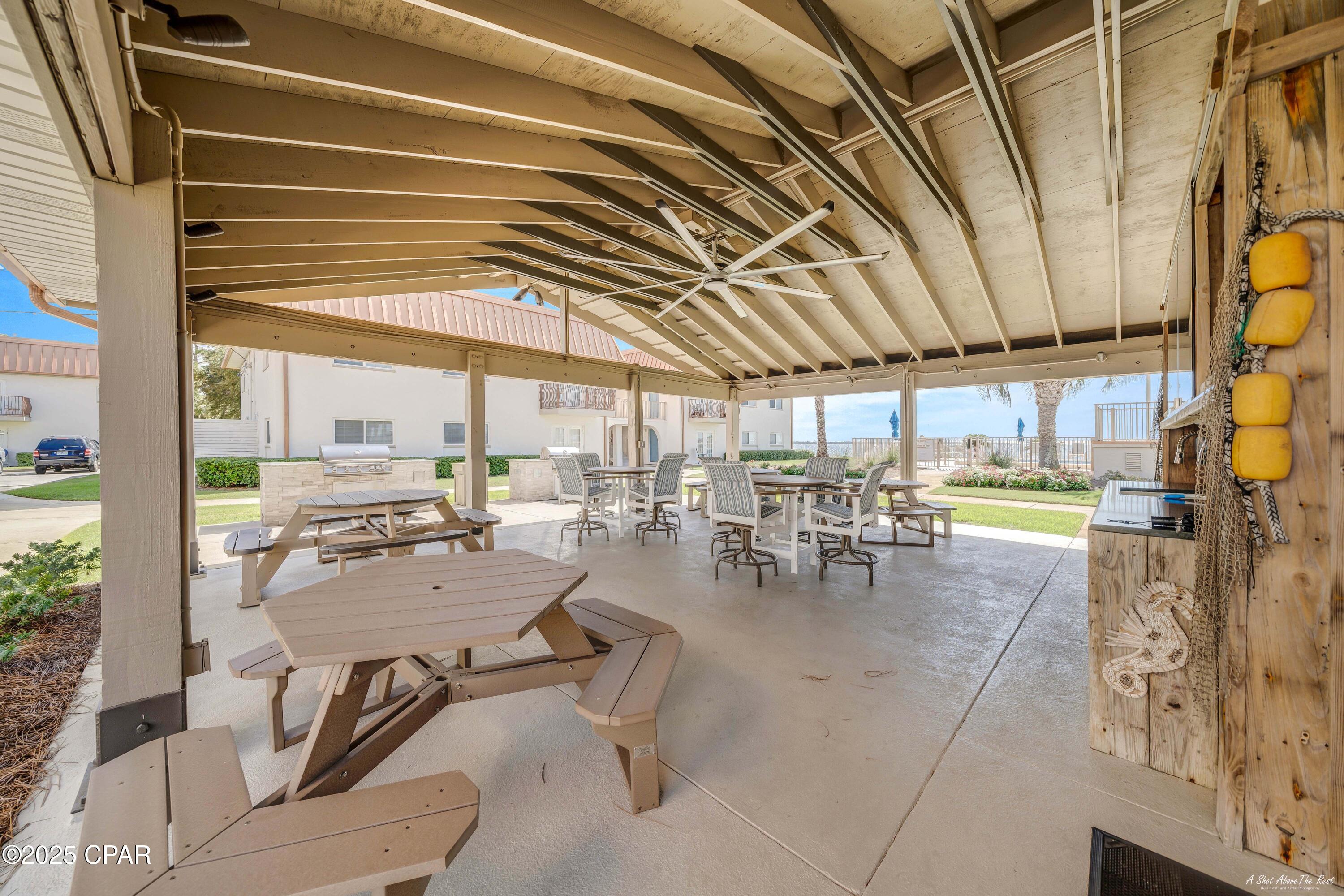 Image 62 For 2100 W Beach Drive N101