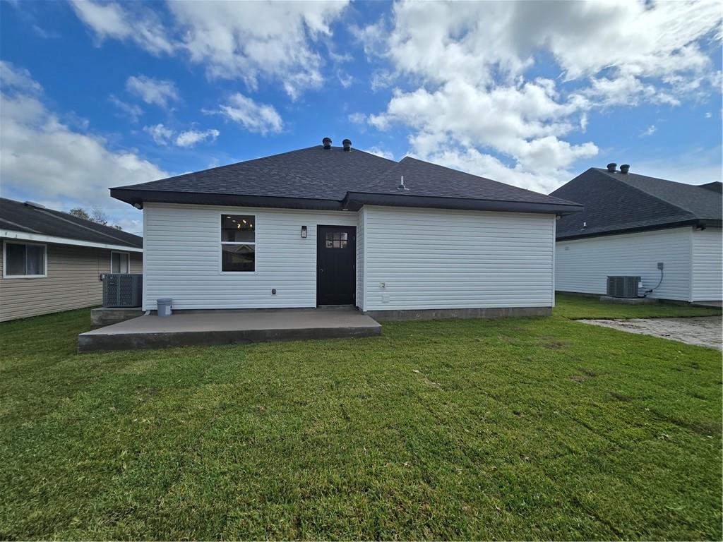 Homes for sale in Destrehan, LA | 101 Carolyn Dr, Destrehan, LA 70047 | MLS# 2526622