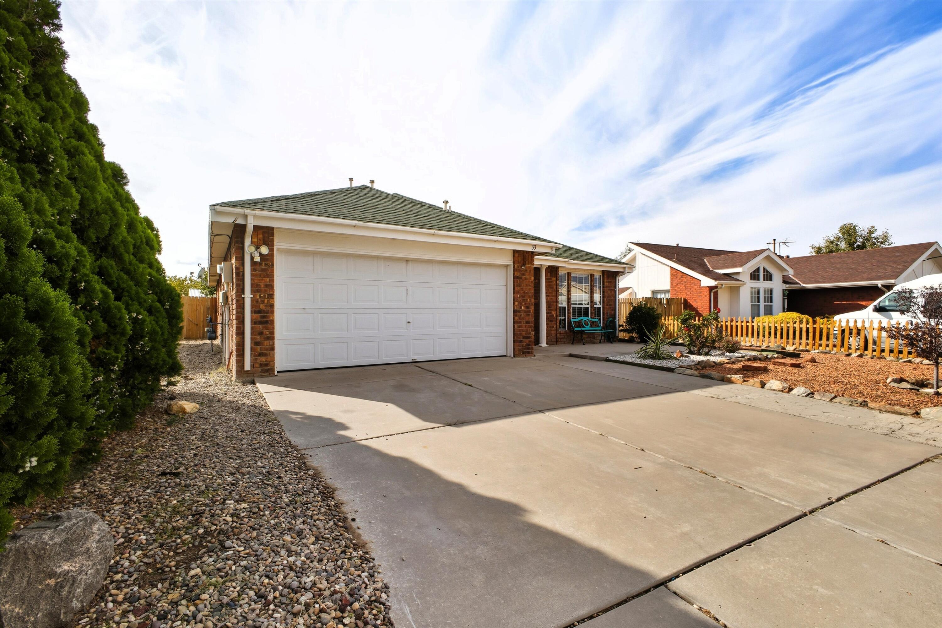 Homes for sale in Los Lunas, NM | 33 Apache Plume Rd, Los Lunas, NM 87031 | MLS# 1093008