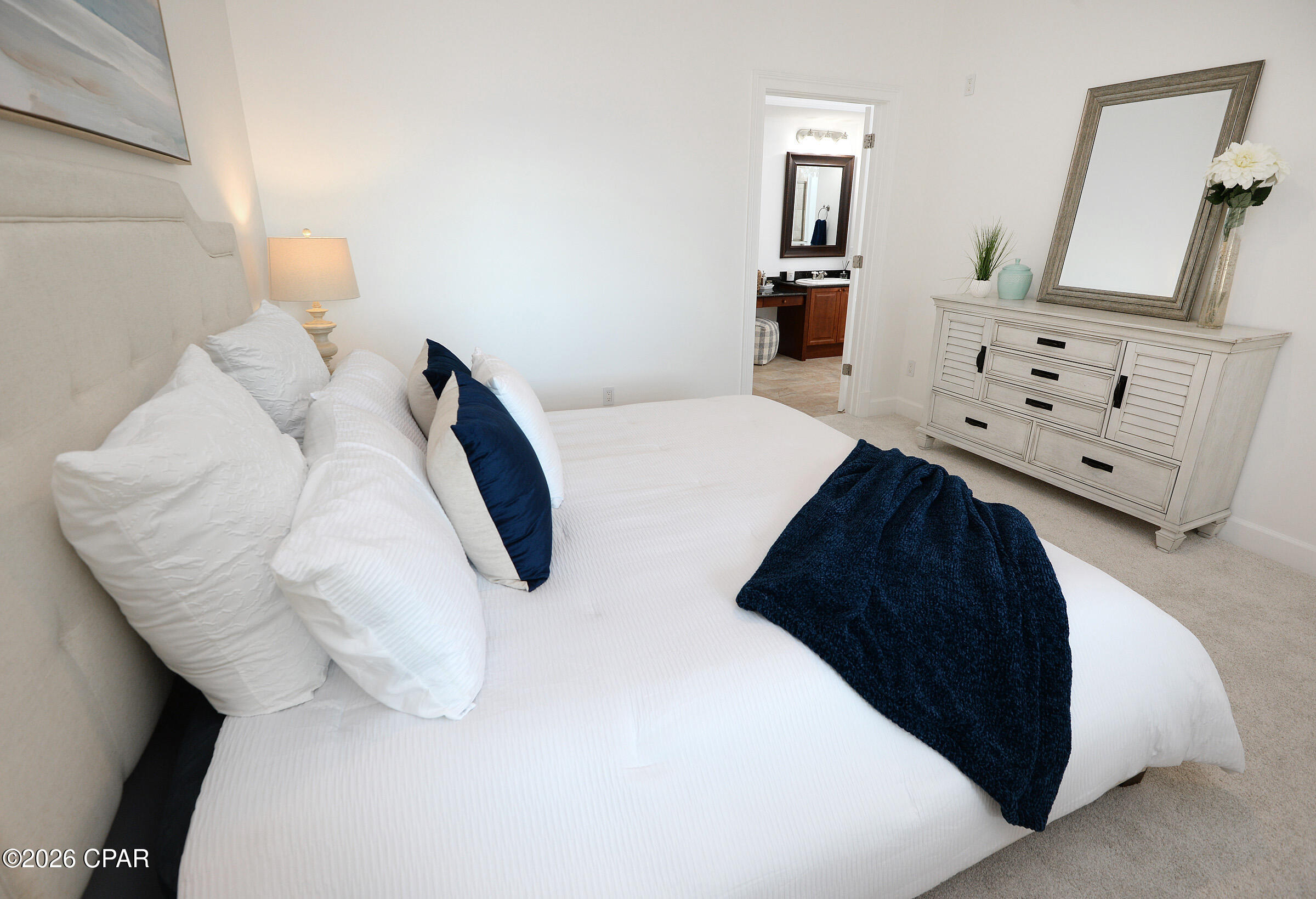 Image 15 For 3001 10th Street 711