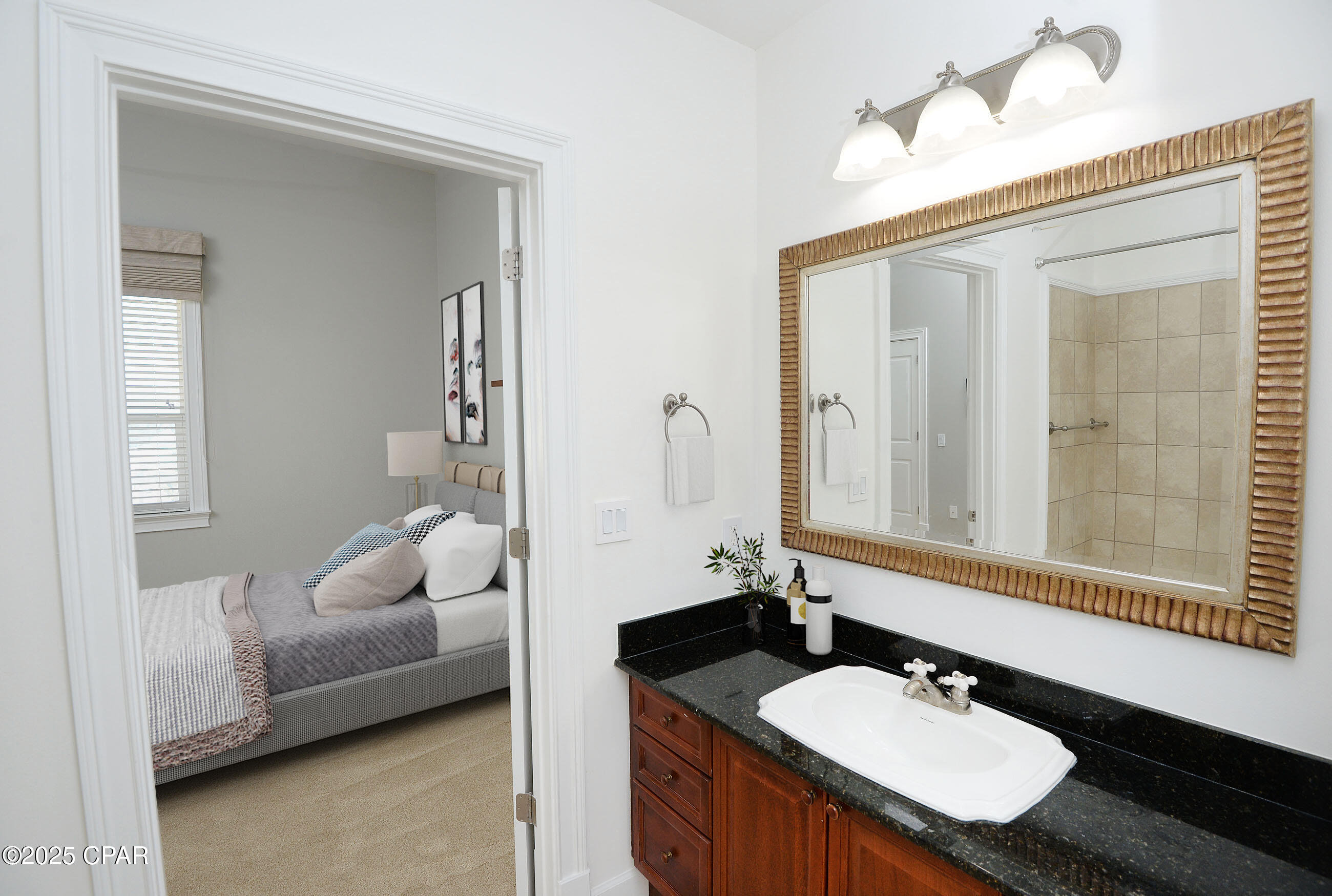 Image 17 For 3001 10th Street 711