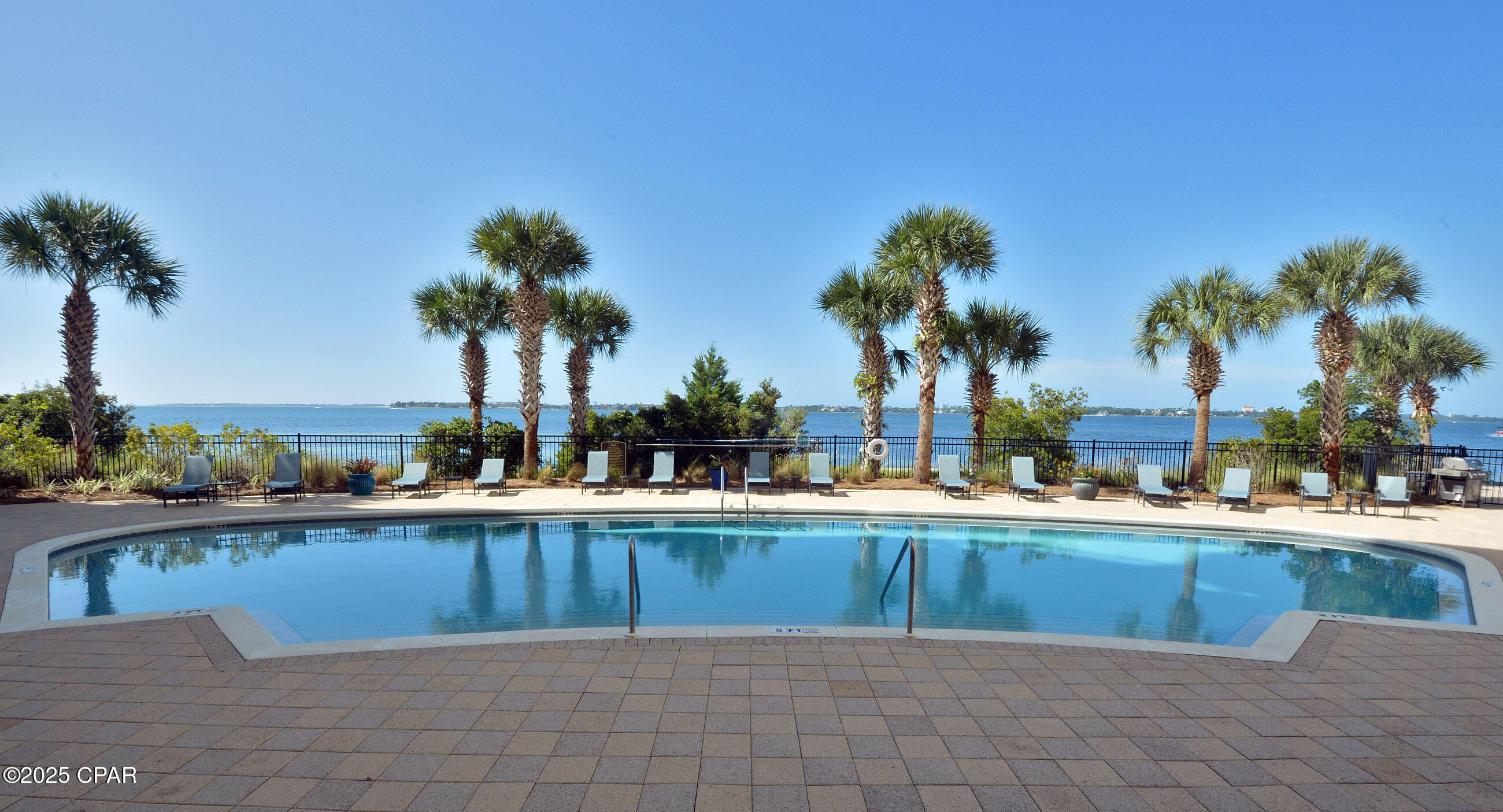 Image 27 For 3001 10th Street 711