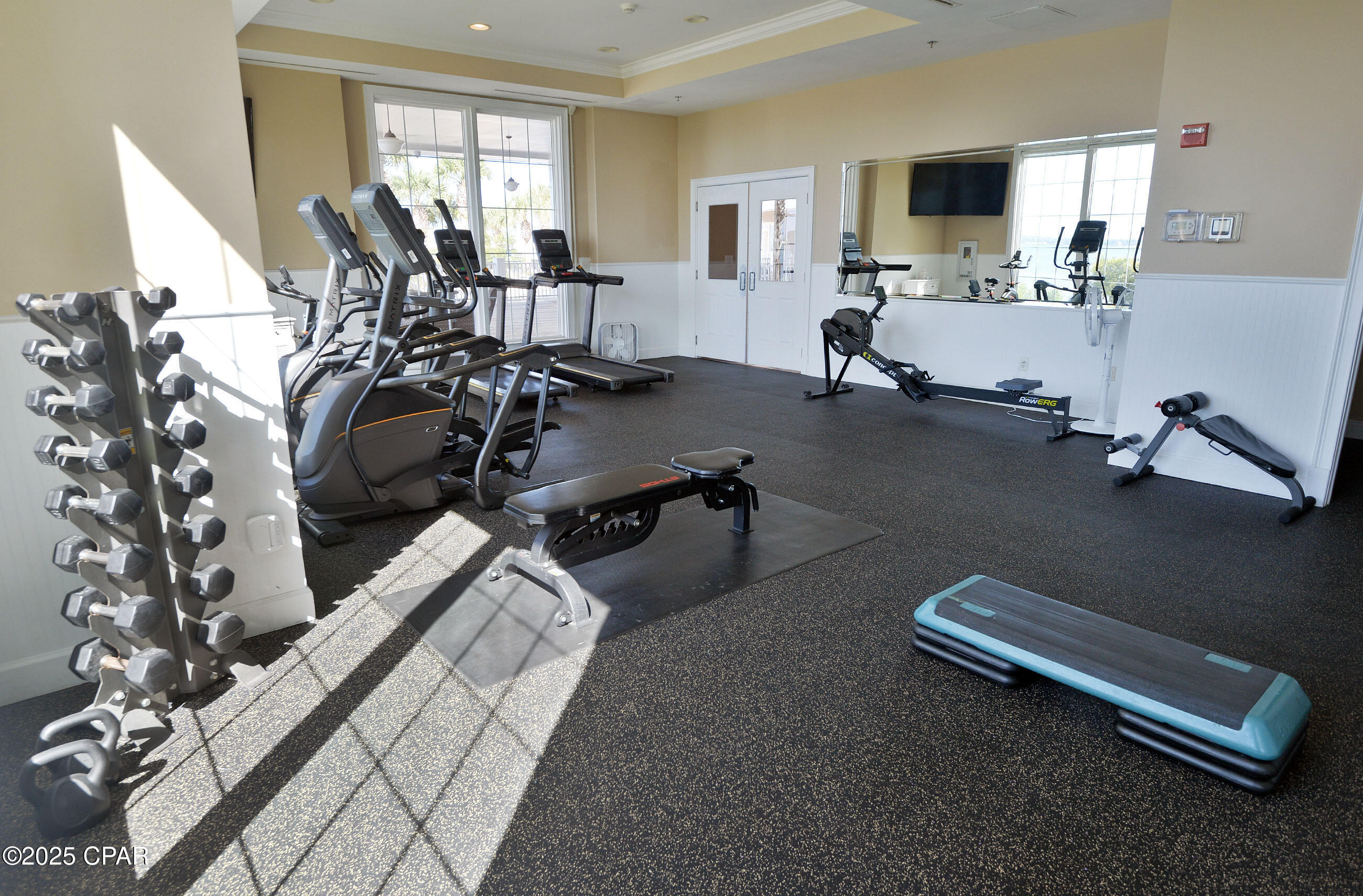 Image 28 For 3001 10th Street 711