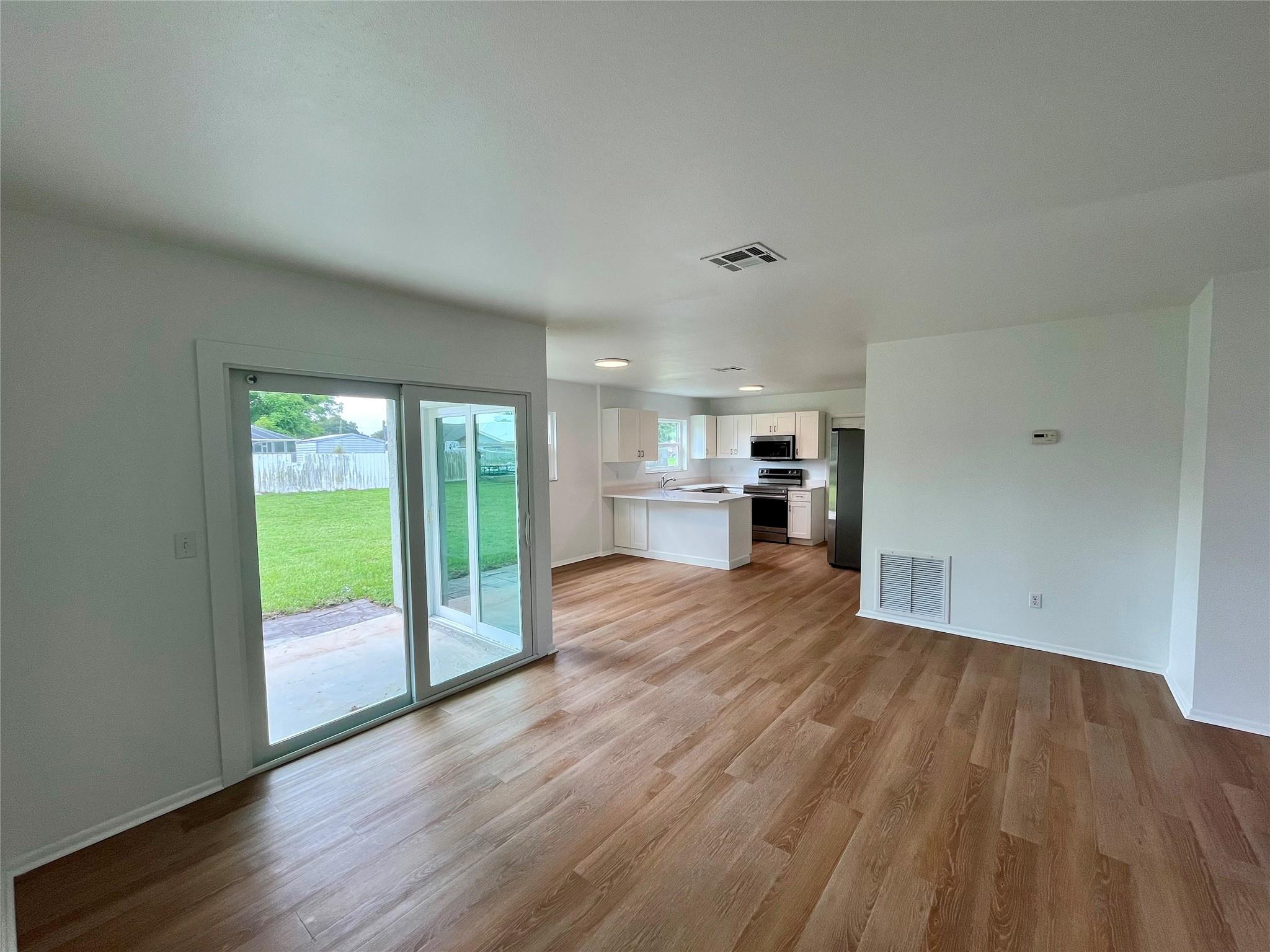 Homes for sale in Vero Beach, FL | 965 Highland Dr Sw, Vero Beach, FL 32962 | MLS# F10530213