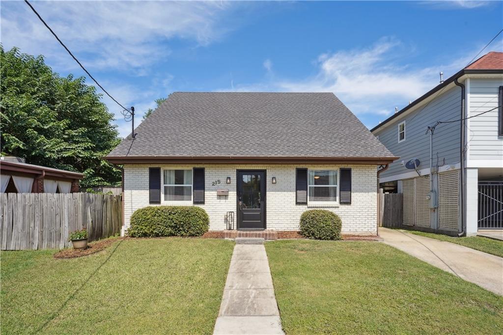Homes for sale in New Orleans, LA | 215 34th St, New Orleans, LA 70124 | MLS# 2524345